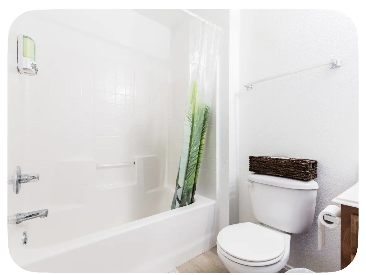 Townhouse For Sale in Tarrant County , 2330 Kingsway Drive, Arlington, Texas 76012, 3 Bedroom, 3 Bathroom, 1 Garage spaces, 1,586 Sqft, built in 2007, mls#21404886, Real Estate Agent in Arlington, Homes For Sale in Tarrant county, Homes For Sale in Arlington, Realtor in Arlington Texas, Real Estate Brokerage Independent Realty Texas, Luminita Cordes Realtor