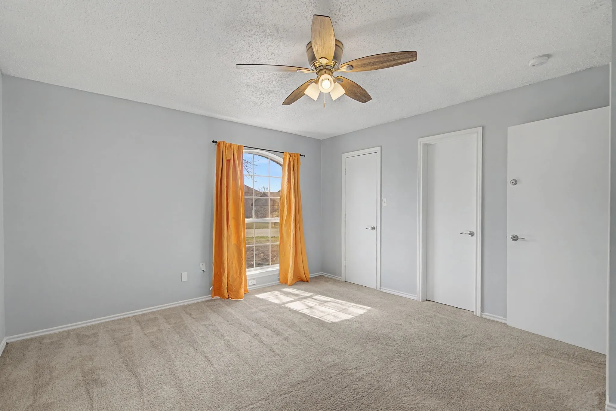Single Family Residence For Rent in Collin County , 114 Prairie Creek Circle, Princeton, Texas 75407, 3 Bedroom, 1 Bathroom, Garage spaces, 1,043 Sqft, built in 1994, mls#21405036, Real Estate Agent in Princeton, Homes For Rent in Collin county, Homes For Rent in Princeton, Realtor in Princeton Texas, Real Estate Brokerage Independent Realty Texas, Luminita Cordes Realtor