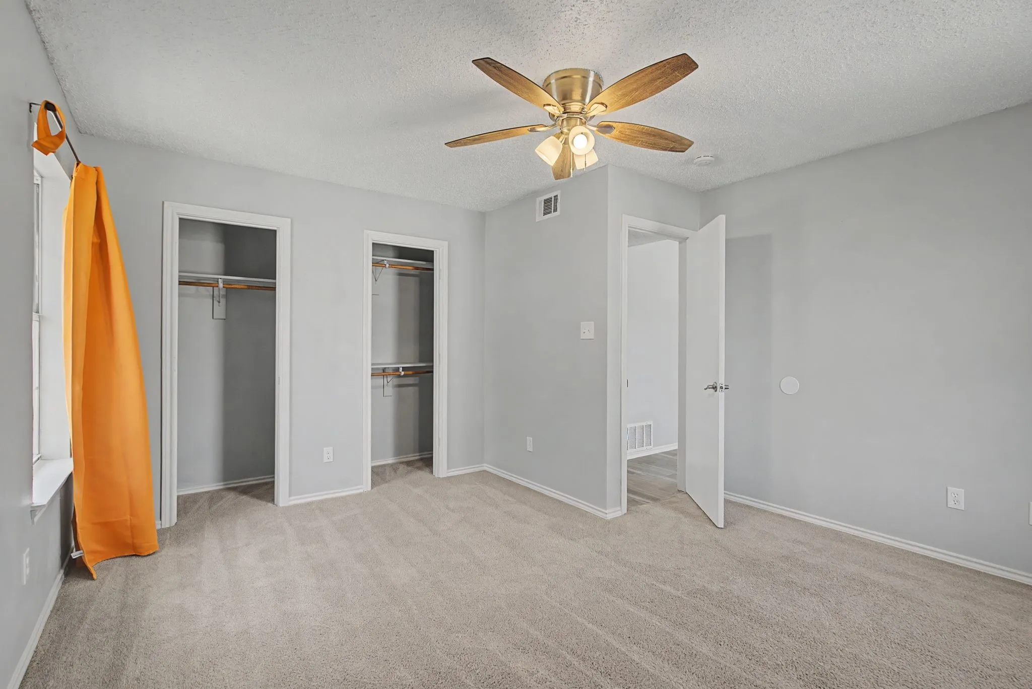 Single Family Residence For Rent in Collin County , 114 Prairie Creek Circle, Princeton, Texas 75407, 3 Bedroom, 1 Bathroom, Garage spaces, 1,043 Sqft, built in 1994, mls#21405036, Real Estate Agent in Princeton, Homes For Rent in Collin county, Homes For Rent in Princeton, Realtor in Princeton Texas, Real Estate Brokerage Independent Realty Texas, Luminita Cordes Realtor