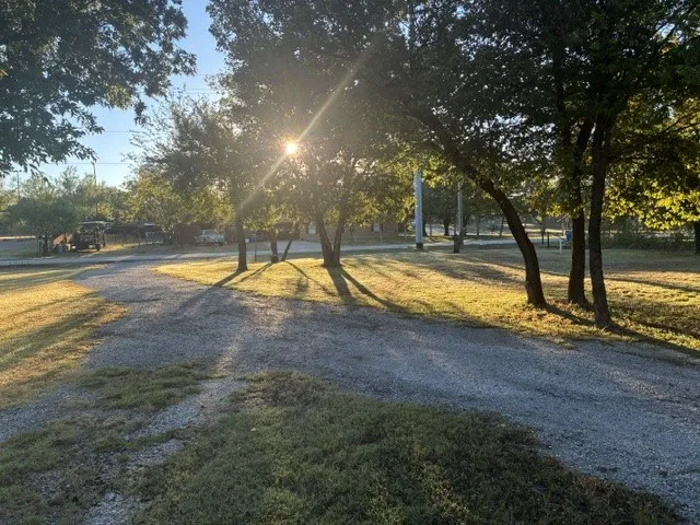 Single Family Residence For Sale in Shackelford County , 180 County Road 148, Albany, Texas 76430, 5 Bedroom, 5 Bathroom, 2 Garage spaces, 3,714 Sqft, built in 1980, mls#21405050, Real Estate Agent in Albany, Homes For Sale in Shackelford county, Homes For Sale in Albany, Realtor in Albany Texas, Real Estate Brokerage Independent Realty Texas, Luminita Cordes Realtor