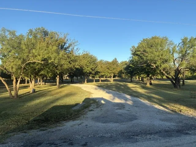 Single Family Residence For Sale in Shackelford County , 180 County Road 148, Albany, Texas 76430, 5 Bedroom, 5 Bathroom, 2 Garage spaces, 3,714 Sqft, built in 1980, mls#21405050, Real Estate Agent in Albany, Homes For Sale in Shackelford county, Homes For Sale in Albany, Realtor in Albany Texas, Real Estate Brokerage Independent Realty Texas, Luminita Cordes Realtor