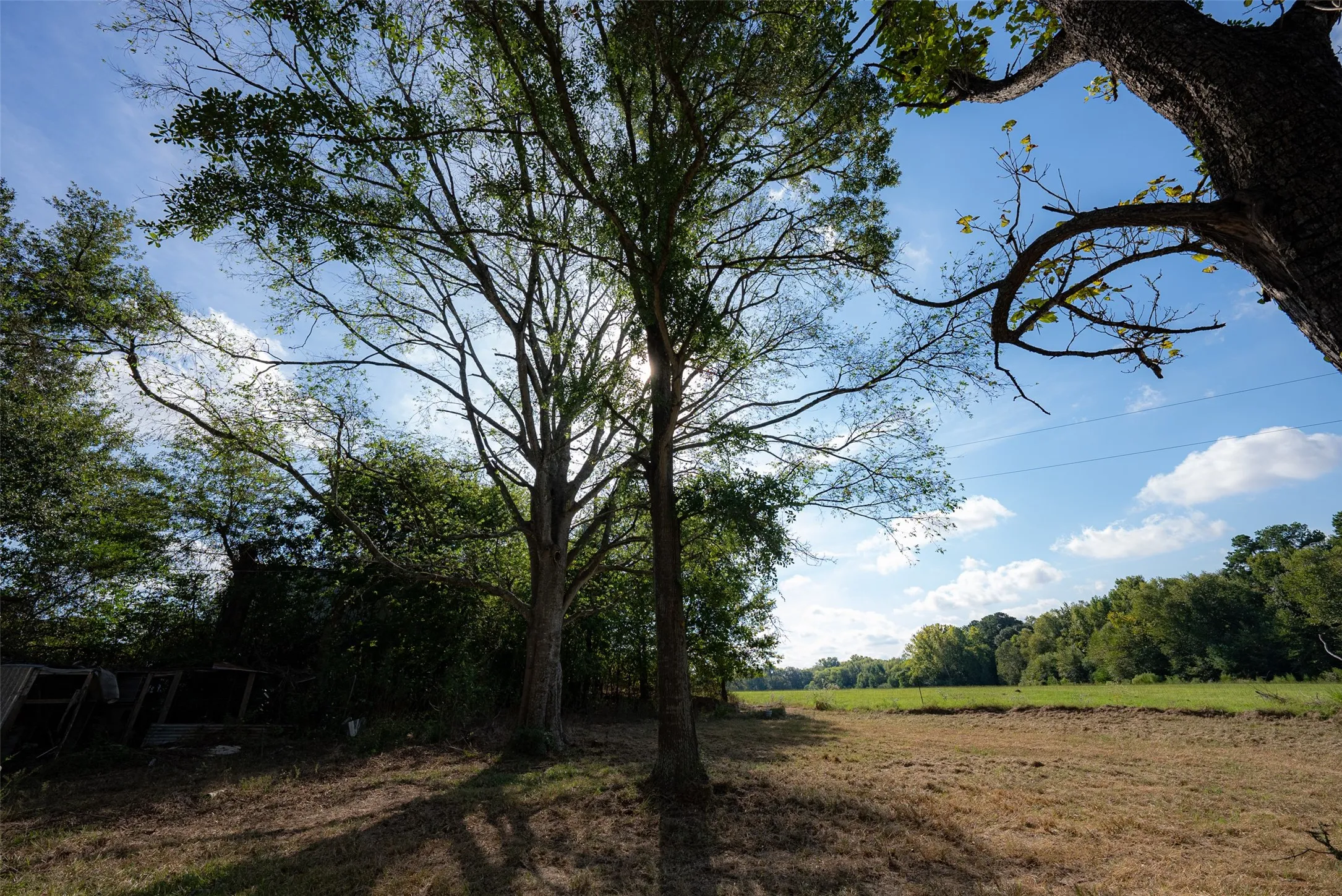 Single Family Residence For Sale in Anderson County , 5700 E State Highway 294, Elkhart, Texas 75839, 2 Bedroom, 1 Bathroom, Garage spaces, 1,120 Sqft, built in 1920, mls#21404996, Real Estate Agent in Elkhart, Homes For Sale in Anderson county, Homes For Sale in Elkhart, Realtor in Elkhart Texas, Real Estate Brokerage Independent Realty Texas, Luminita Cordes Realtor