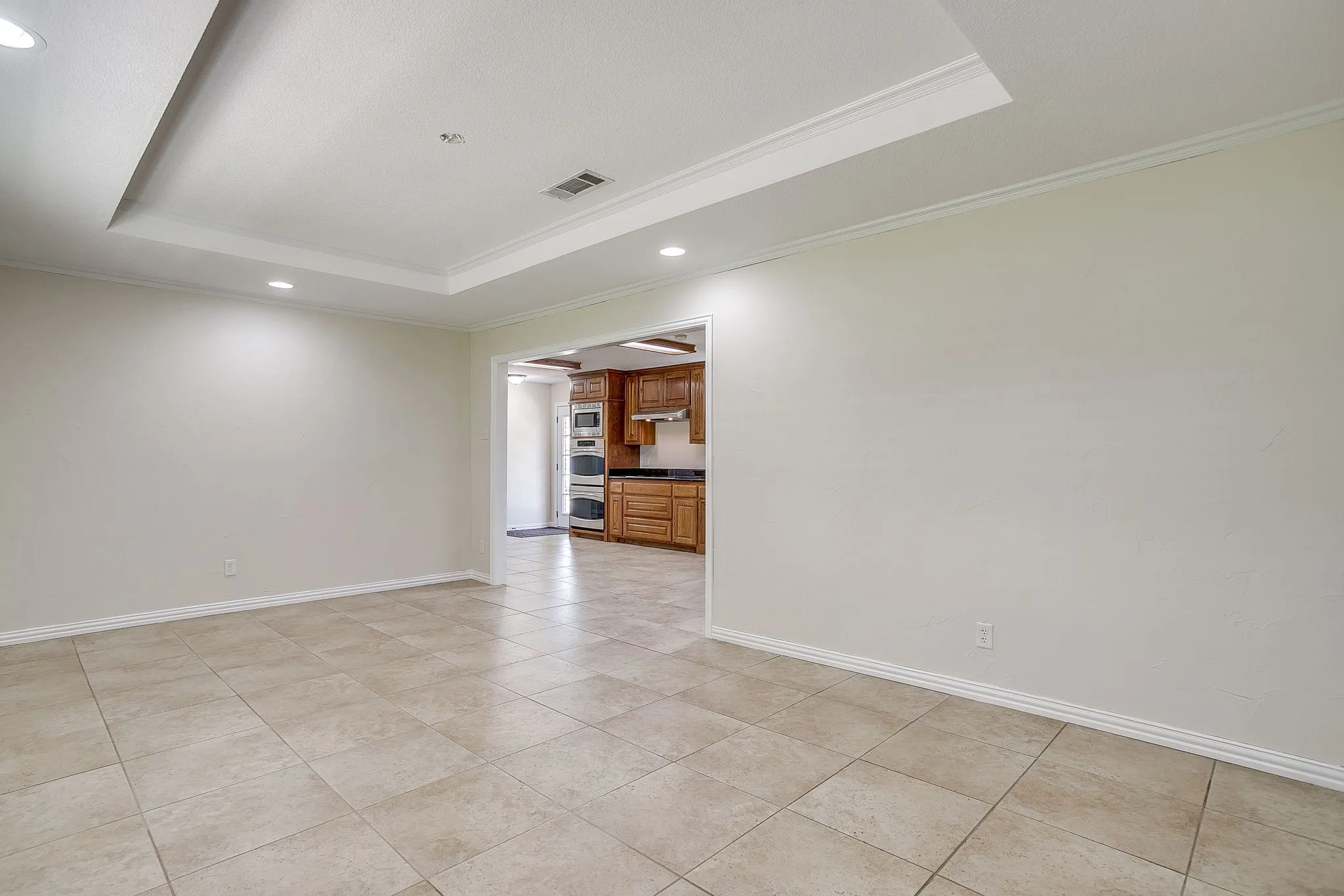Farm For Sale in Parker County , 2196 Old Agnes Road, Weatherford, Texas 76088, 3 Bedroom, 3 Bathroom, Garage spaces, 2,700 Sqft, built in 1965, mls#21405062, Real Estate Agent in Weatherford, Homes For Sale in Parker county, Homes For Sale in Weatherford, Realtor in Weatherford Texas, Real Estate Brokerage Independent Realty Texas, Luminita Cordes Realtor