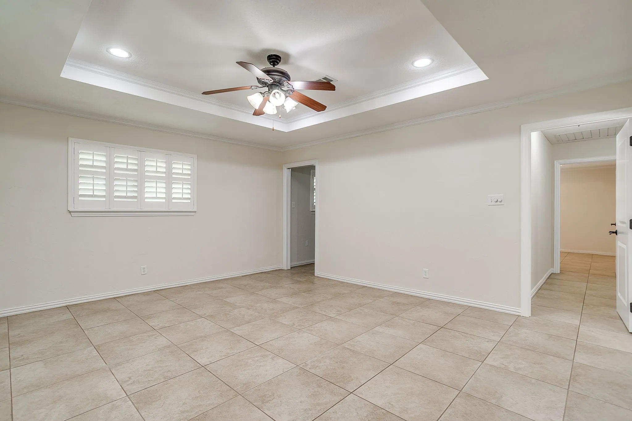 Farm For Sale in Parker County , 2196 Old Agnes Road, Weatherford, Texas 76088, 3 Bedroom, 3 Bathroom, Garage spaces, 2,700 Sqft, built in 1965, mls#21405062, Real Estate Agent in Weatherford, Homes For Sale in Parker county, Homes For Sale in Weatherford, Realtor in Weatherford Texas, Real Estate Brokerage Independent Realty Texas, Luminita Cordes Realtor