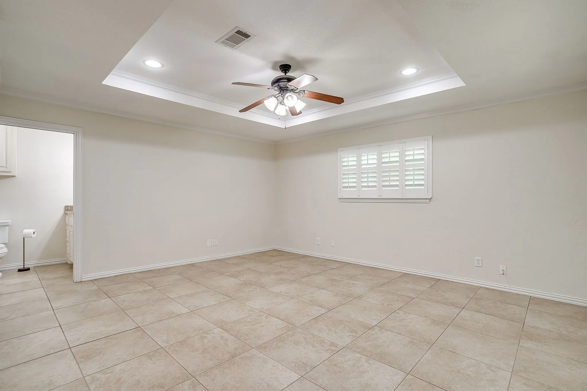 Farm For Sale in Parker County , 2196 Old Agnes Road, Weatherford, Texas 76088, 3 Bedroom, 3 Bathroom, Garage spaces, 2,700 Sqft, built in 1965, mls#21405062, Real Estate Agent in Weatherford, Homes For Sale in Parker county, Homes For Sale in Weatherford, Realtor in Weatherford Texas, Real Estate Brokerage Independent Realty Texas, Luminita Cordes Realtor
