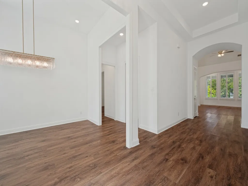 Single Family Residence For Sale in Denton County , 9901 Boulder Point Road, Little Elm, Texas 75068, 4 Bedroom, 4 Bathroom, 3 Garage spaces, 3,551 Sqft, built in 2021, mls#21401655, Real Estate Agent in Little Elm, Homes For Sale in Denton county, Homes For Sale in Little Elm, Realtor in Little Elm Texas, Real Estate Brokerage Independent Realty Texas, Luminita Cordes Realtor