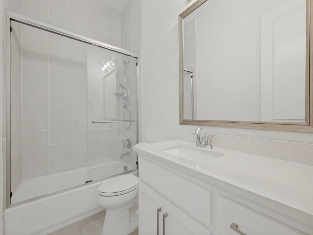 Single Family Residence For Sale in Denton County , 9901 Boulder Point Road, Little Elm, Texas 75068, 4 Bedroom, 4 Bathroom, 3 Garage spaces, 3,551 Sqft, built in 2021, mls#21401655, Real Estate Agent in Little Elm, Homes For Sale in Denton county, Homes For Sale in Little Elm, Realtor in Little Elm Texas, Real Estate Brokerage Independent Realty Texas, Luminita Cordes Realtor