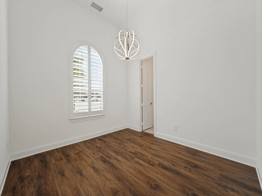 Single Family Residence For Sale in Denton County , 9901 Boulder Point Road, Little Elm, Texas 75068, 4 Bedroom, 4 Bathroom, 3 Garage spaces, 3,551 Sqft, built in 2021, mls#21401655, Real Estate Agent in Little Elm, Homes For Sale in Denton county, Homes For Sale in Little Elm, Realtor in Little Elm Texas, Real Estate Brokerage Independent Realty Texas, Luminita Cordes Realtor