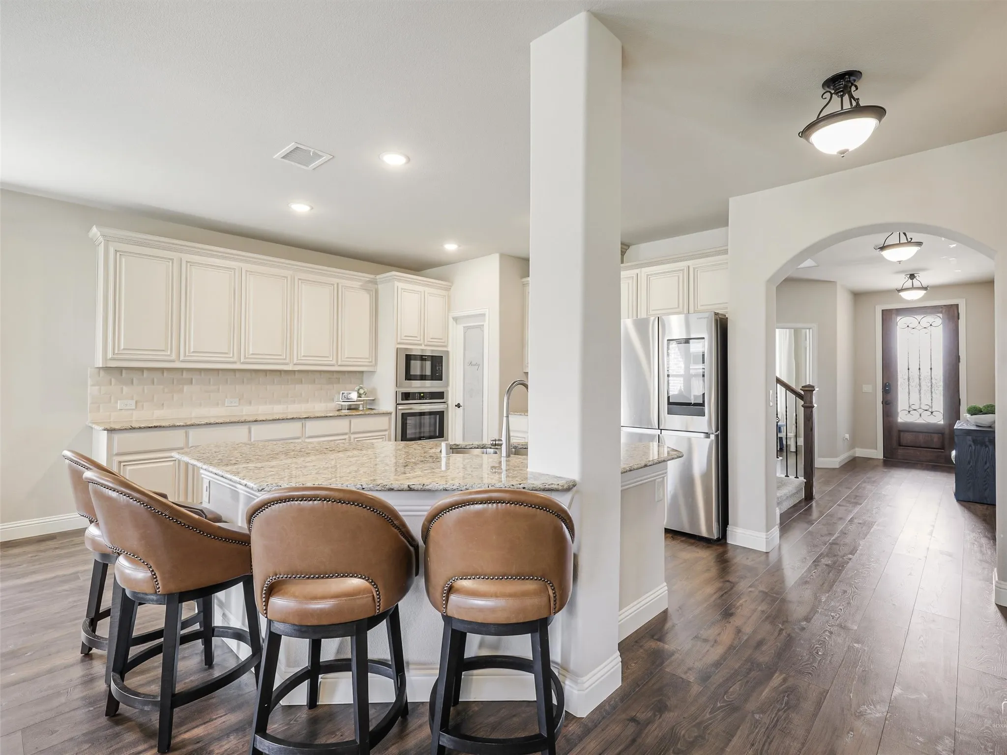 Single Family Residence For Rent in Collin County , 1216 Tree Shadow Lane, Anna, Texas 75409, 4 Bedroom, 3 Bathroom, 3 Garage spaces, 3,034 Sqft, built in 2022, mls#21405007, Real Estate Agent in Anna, Homes For Rent in Collin county, Homes For Rent in Anna, Realtor in Anna Texas, Real Estate Brokerage Independent Realty Texas, Luminita Cordes Realtor