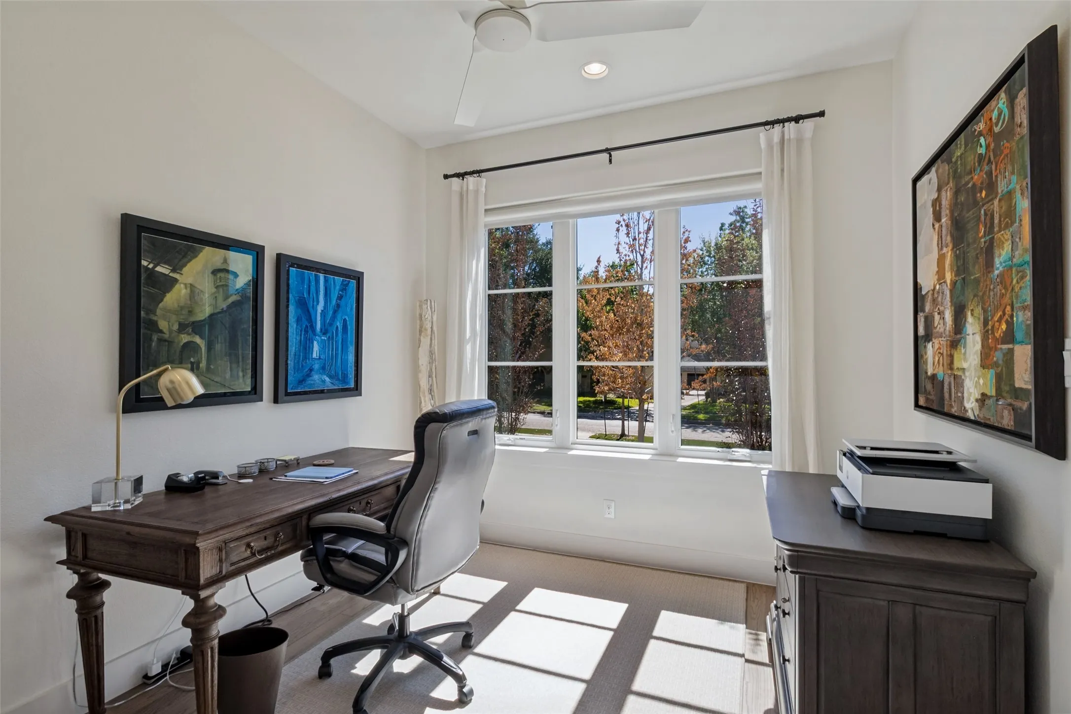 Single Family Residence For Sale in Dallas County , 5613 Ellsworth Avenue, Dallas, Texas 75206, 3 Bedroom, 4 Bathroom, 2 Garage spaces, 2,697 Sqft, built in 2020, mls#21404842, Real Estate Agent in Dallas, Homes For Sale in Dallas county, Homes For Sale in Dallas, Realtor in Dallas Texas, Real Estate Brokerage Independent Realty Texas, Luminita Cordes Realtor