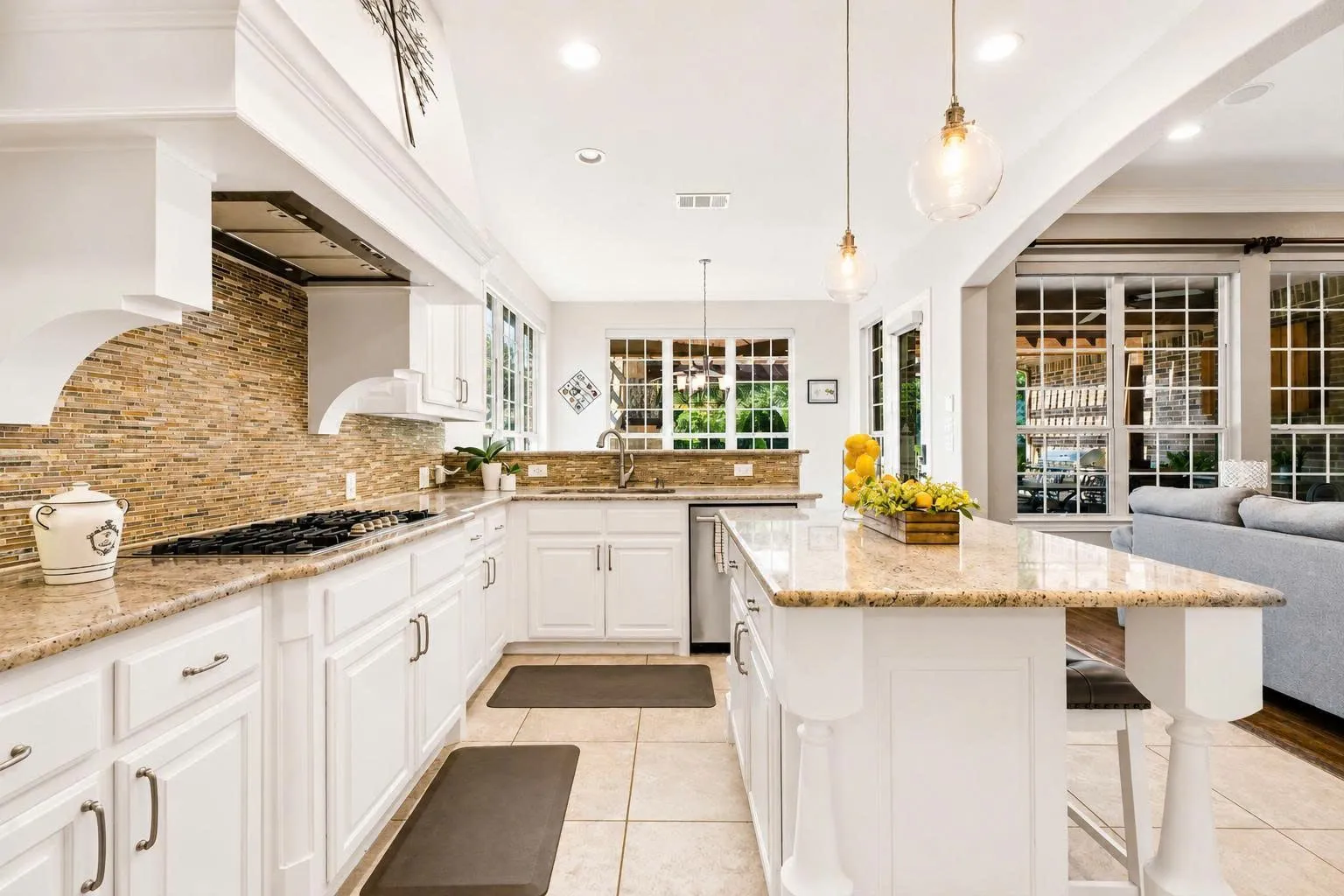 Single Family Residence For Sale in Collin County , 864 Willow Winds Street, Allen, Texas 75013, 5 Bedroom, 4 Bathroom, 3 Garage spaces, 3,881 Sqft, built in 2010, mls#21405075, Real Estate Agent in Allen, Homes For Sale in Collin county, Homes For Sale in Allen, Realtor in Allen Texas, Real Estate Brokerage Independent Realty Texas, Luminita Cordes Realtor