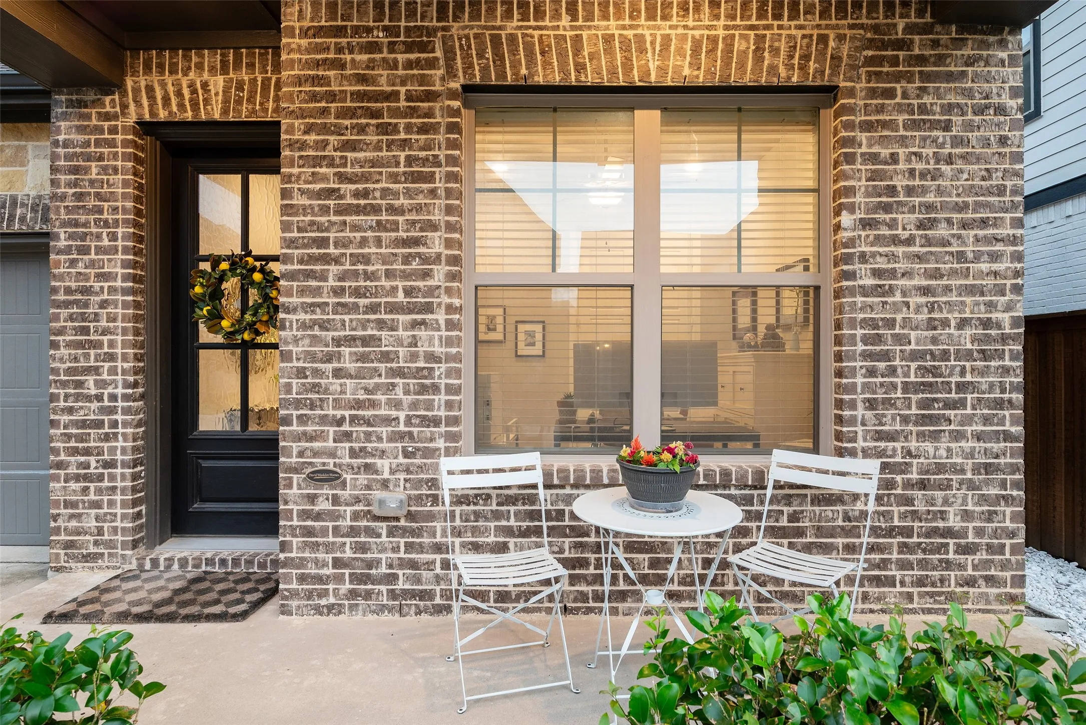 Single Family Residence For Rent in Dallas County , 3436 Evening Petal Lane, Dallas, Texas 75229, 4 Bedroom, 4 Bathroom, 2 Garage spaces, 2,597 Sqft, built in 2021, mls#21405053, Real Estate Agent in Dallas, Homes For Rent in Dallas county, Homes For Rent in Dallas, Realtor in Dallas Texas, Real Estate Brokerage Independent Realty Texas, Luminita Cordes Realtor