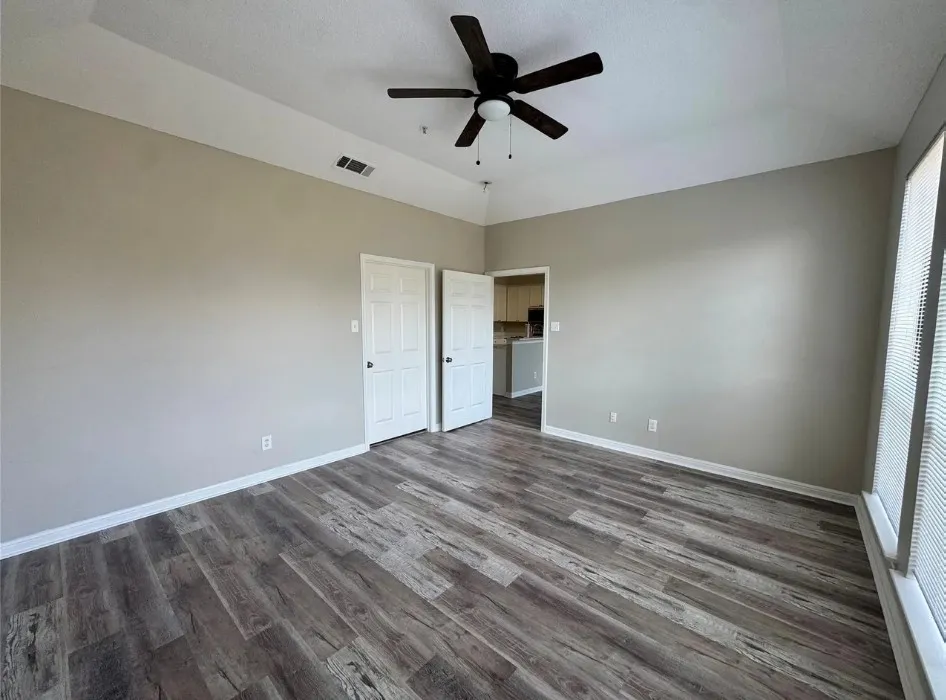 Townhouse For Rent in Collin County , 3500 E Park Boulevard 18, Plano, Texas 75074, 3 Bedroom, 2 Bathroom, Garage spaces, 8,092 Sqft, built in 1994, mls#21404850, Real Estate Agent in Plano, Homes For Rent in Collin county, Homes For Rent in Plano, Realtor in Plano Texas, Real Estate Brokerage Independent Realty Texas, Luminita Cordes Realtor