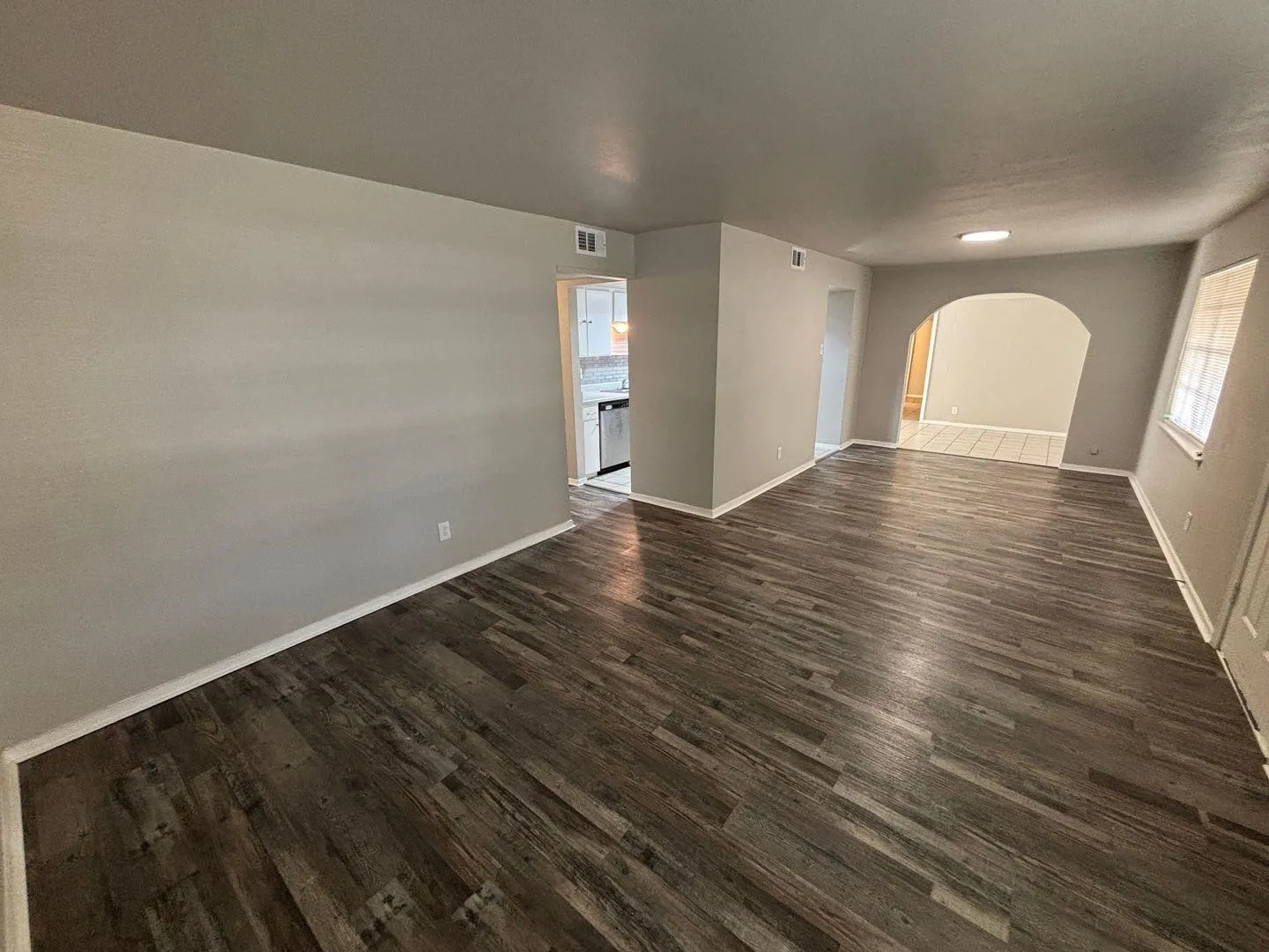 Single Family Residence For Rent in Dallas County , 2522 Cunningham Street, Irving, Texas 75062, 4 Bedroom, 3 Bathroom, Garage spaces, 1,862 Sqft, built in 1961, mls#21405077, Real Estate Agent in Irving, Homes For Rent in Dallas county, Homes For Rent in Irving, Realtor in Irving Texas, Real Estate Brokerage Independent Realty Texas, Luminita Cordes Realtor