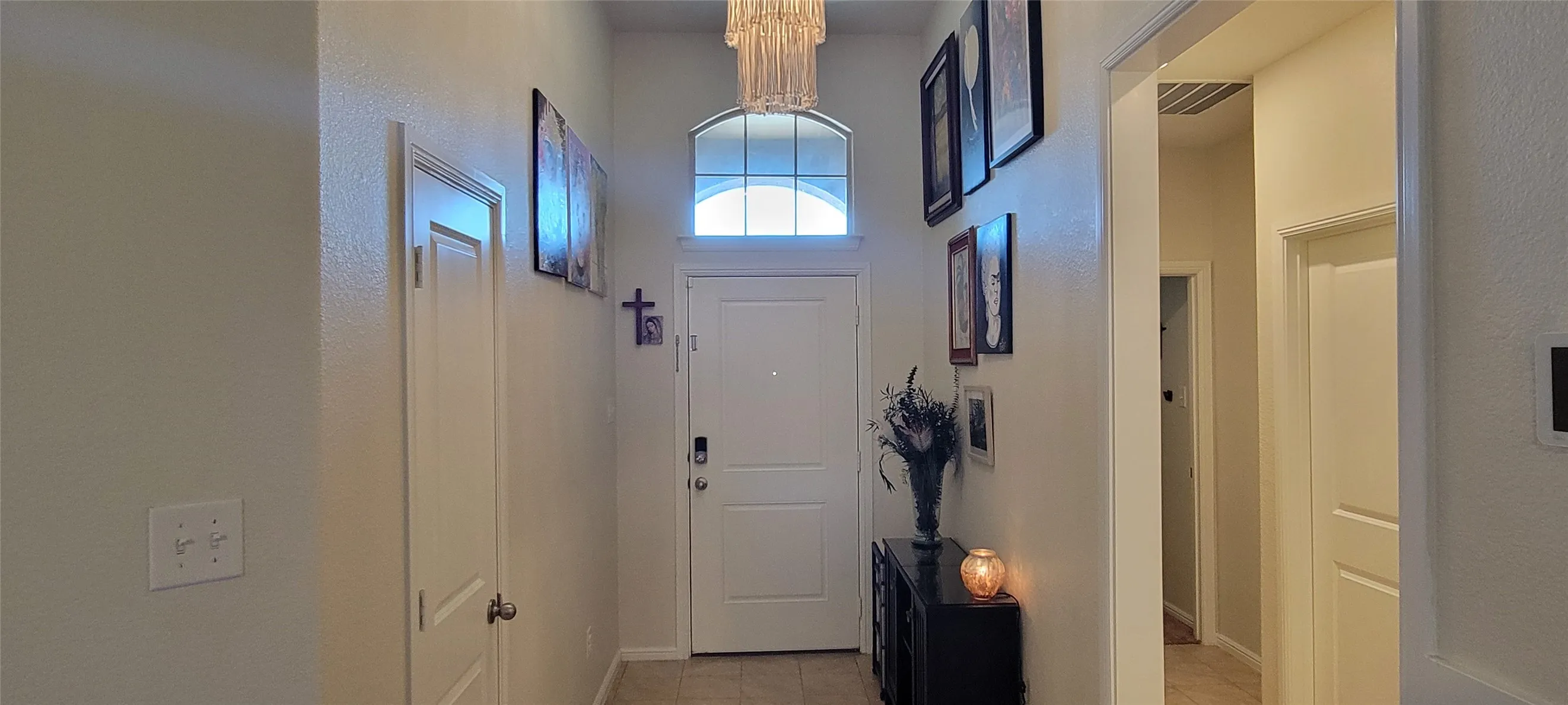 Single Family Residence For Rent in Tarrant County , 10017 Clemmons Road, Fort Worth, Texas 76108, 4 Bedroom, 2 Bathroom, 2 Garage spaces, 1,772 Sqft, built in 2019, mls#21405095, Real Estate Agent in Fort Worth, Homes For Rent in Tarrant county, Homes For Rent in Fort Worth, Realtor in Fort Worth Texas, Real Estate Brokerage Independent Realty Texas, Luminita Cordes Realtor