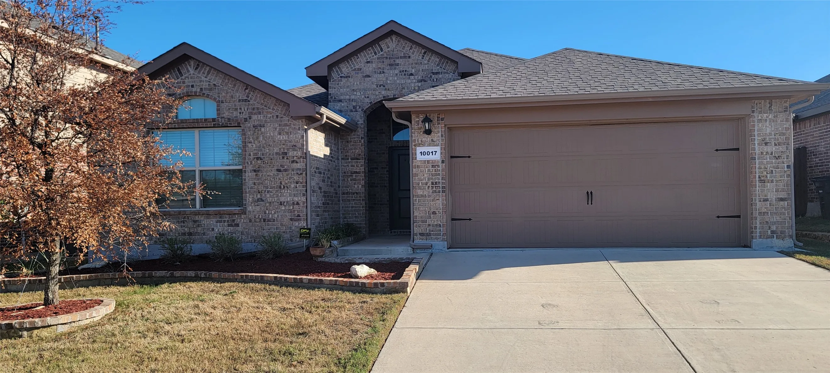 Single Family Residence For Rent in Tarrant County , 10017 Clemmons Road, Fort Worth, Texas 76108, 4 Bedroom, 2 Bathroom, 2 Garage spaces, 1,772 Sqft, built in 2019, mls#21405095, Real Estate Agent in Fort Worth, Homes For Rent in Tarrant county, Homes For Rent in Fort Worth, Realtor in Fort Worth Texas, Real Estate Brokerage Independent Realty Texas, Luminita Cordes Realtor