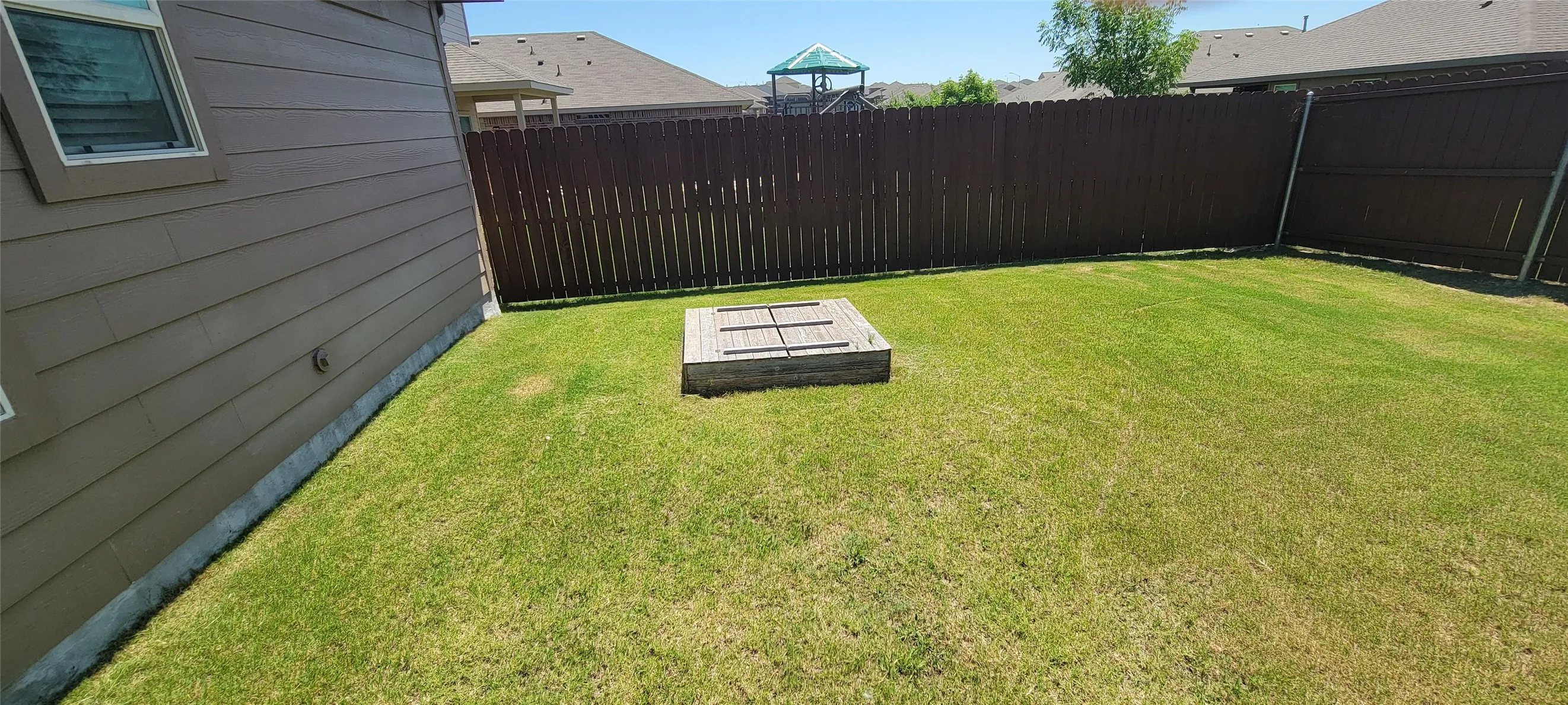 Single Family Residence For Rent in Tarrant County , 10017 Clemmons Road, Fort Worth, Texas 76108, 4 Bedroom, 2 Bathroom, 2 Garage spaces, 1,772 Sqft, built in 2019, mls#21405095, Real Estate Agent in Fort Worth, Homes For Rent in Tarrant county, Homes For Rent in Fort Worth, Realtor in Fort Worth Texas, Real Estate Brokerage Independent Realty Texas, Luminita Cordes Realtor