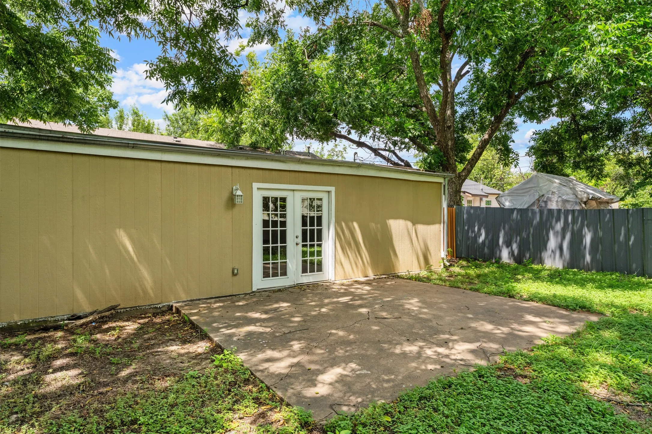 Single Family Residence For Sale in Mc Lennan County , 1924 Connally Street, Waco, Texas 76711, 3 Bedroom, 2 Bathroom, Garage spaces, 1,748 Sqft, built in 1953, mls#21405097, Real Estate Agent in Waco, Homes For Sale in Mc Lennan county, Homes For Sale in Waco, Realtor in Waco Texas, Real Estate Brokerage Independent Realty Texas, Luminita Cordes Realtor