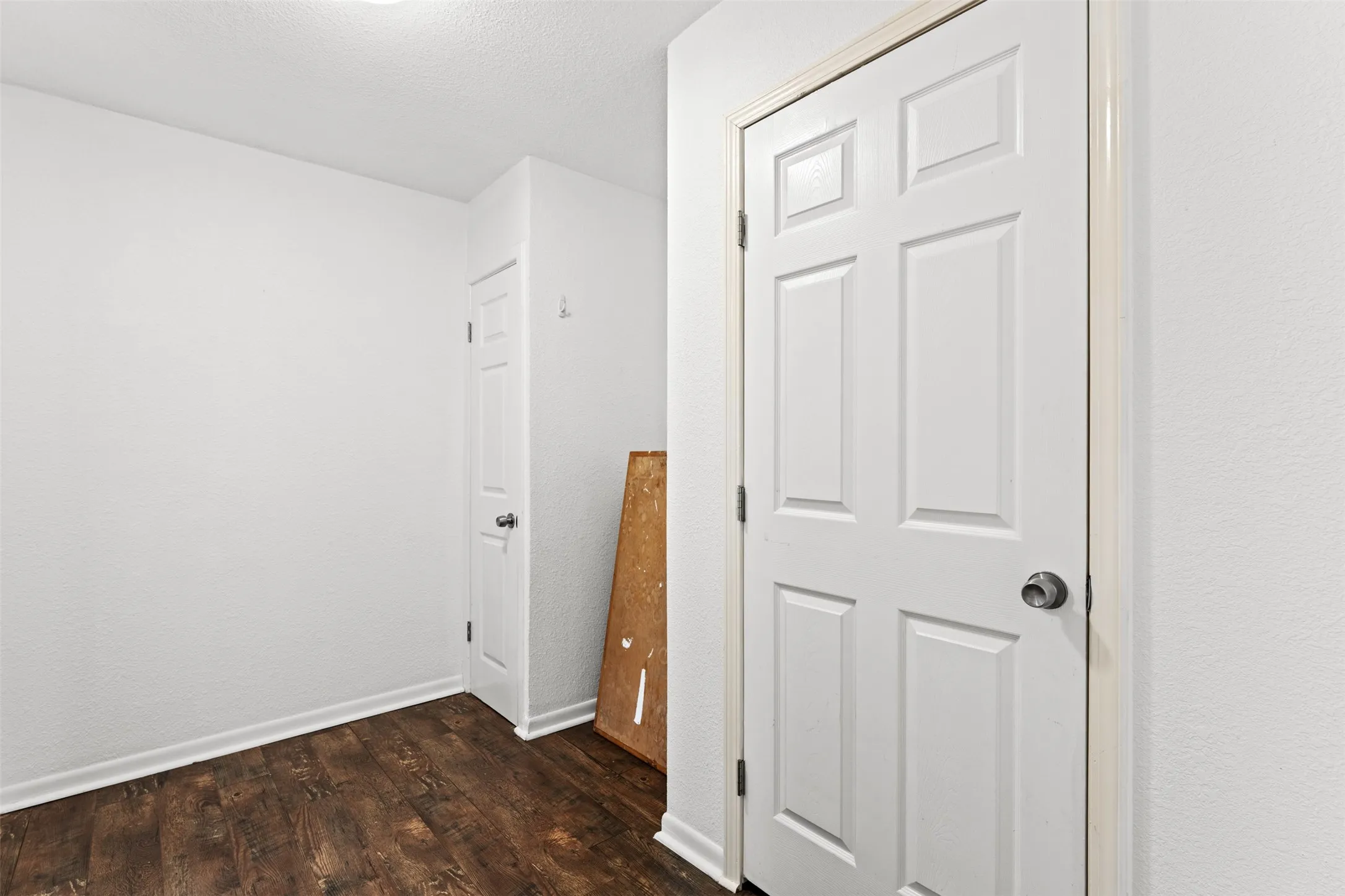 Single Family Residence For Sale in Mc Lennan County , 1924 Connally Street, Waco, Texas 76711, 3 Bedroom, 2 Bathroom, Garage spaces, 1,748 Sqft, built in 1953, mls#21405097, Real Estate Agent in Waco, Homes For Sale in Mc Lennan county, Homes For Sale in Waco, Realtor in Waco Texas, Real Estate Brokerage Independent Realty Texas, Luminita Cordes Realtor