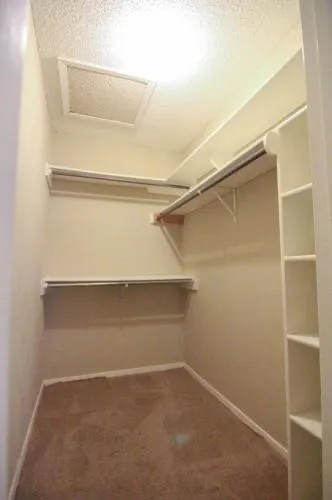 Duplex For Rent in Tarrant County , 2714 Mc Cart Avenue, Fort Worth, Texas 76110, 4 Bedroom, 4 Bathroom, Garage spaces, 2,090 Sqft, built in 1976, mls#21405029, Real Estate Agent in Fort Worth, Homes For Rent in Tarrant county, Homes For Rent in Fort Worth, Realtor in Fort Worth Texas, Real Estate Brokerage Independent Realty Texas, Luminita Cordes Realtor