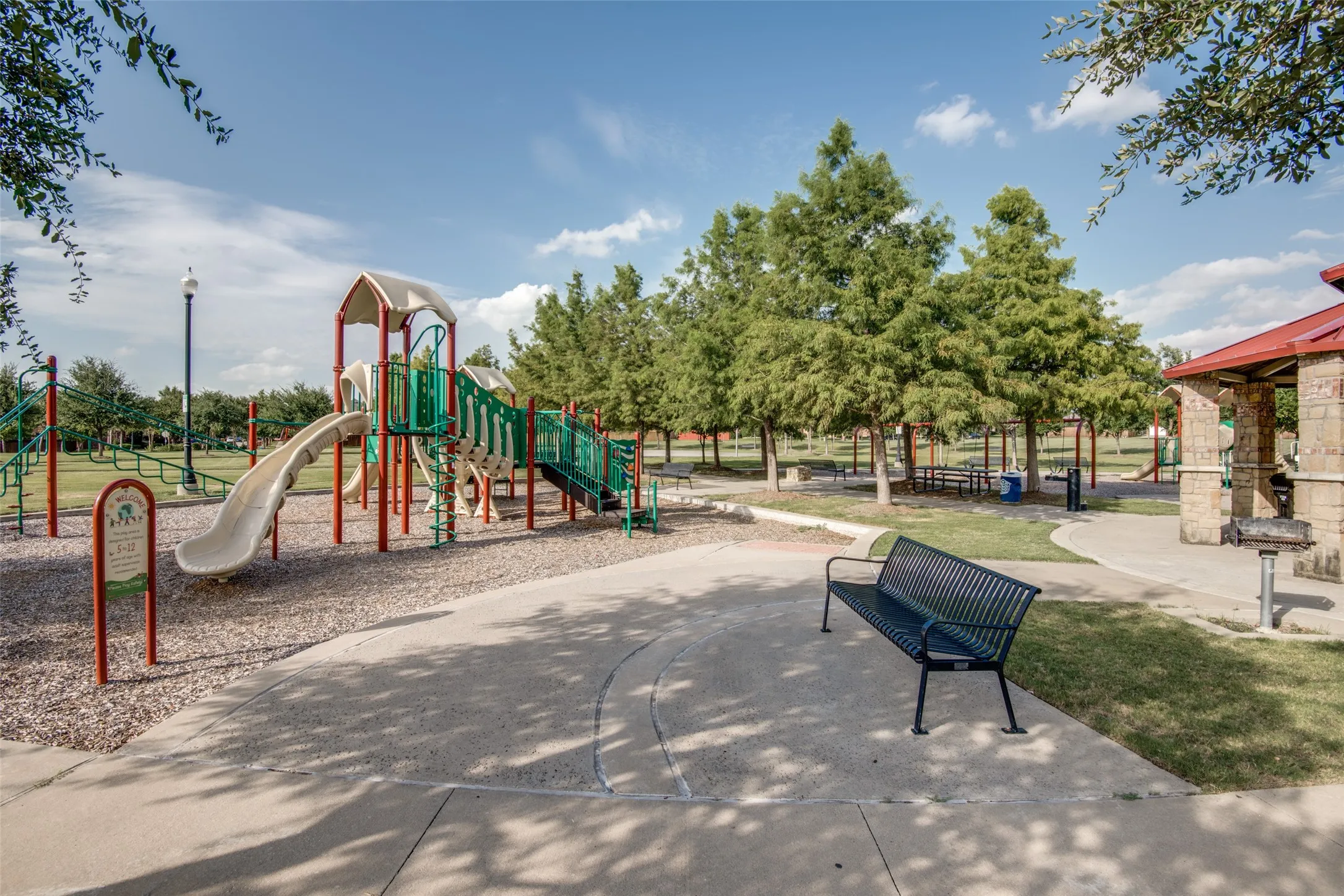 Single Family Residence For Sale in Collin County , 7936 Southmark Drive, Frisco, Texas 75035, 3 Bedroom, 2 Bathroom, 2 Garage spaces, 1,906 Sqft, built in 2006, mls#21405103, Real Estate Agent in Frisco, Homes For Sale in Collin county, Homes For Sale in Frisco, Realtor in Frisco Texas, Real Estate Brokerage Independent Realty Texas, Luminita Cordes Realtor
