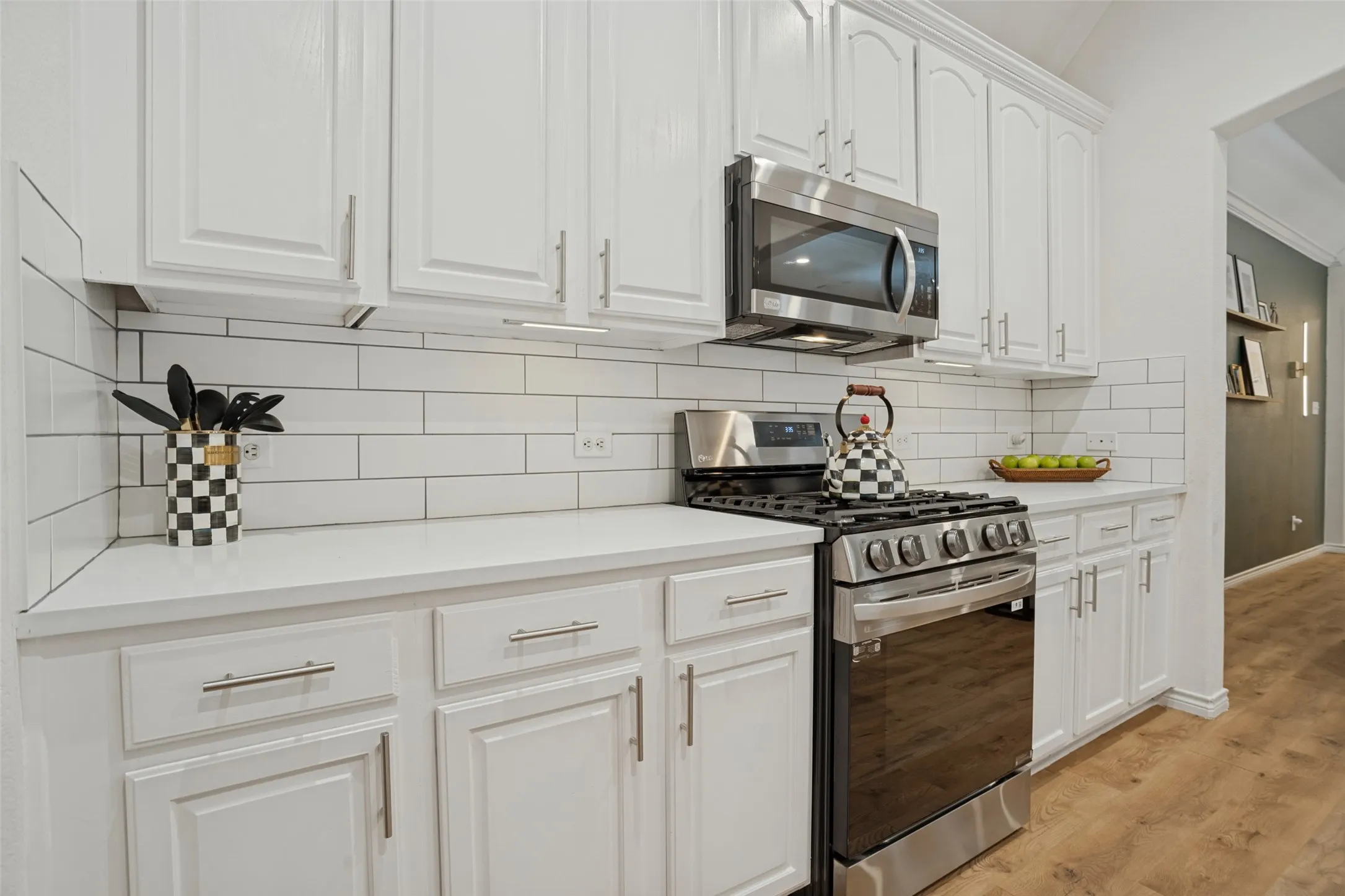 Single Family Residence For Sale in Collin County , 7936 Southmark Drive, Frisco, Texas 75035, 3 Bedroom, 2 Bathroom, 2 Garage spaces, 1,906 Sqft, built in 2006, mls#21405103, Real Estate Agent in Frisco, Homes For Sale in Collin county, Homes For Sale in Frisco, Realtor in Frisco Texas, Real Estate Brokerage Independent Realty Texas, Luminita Cordes Realtor