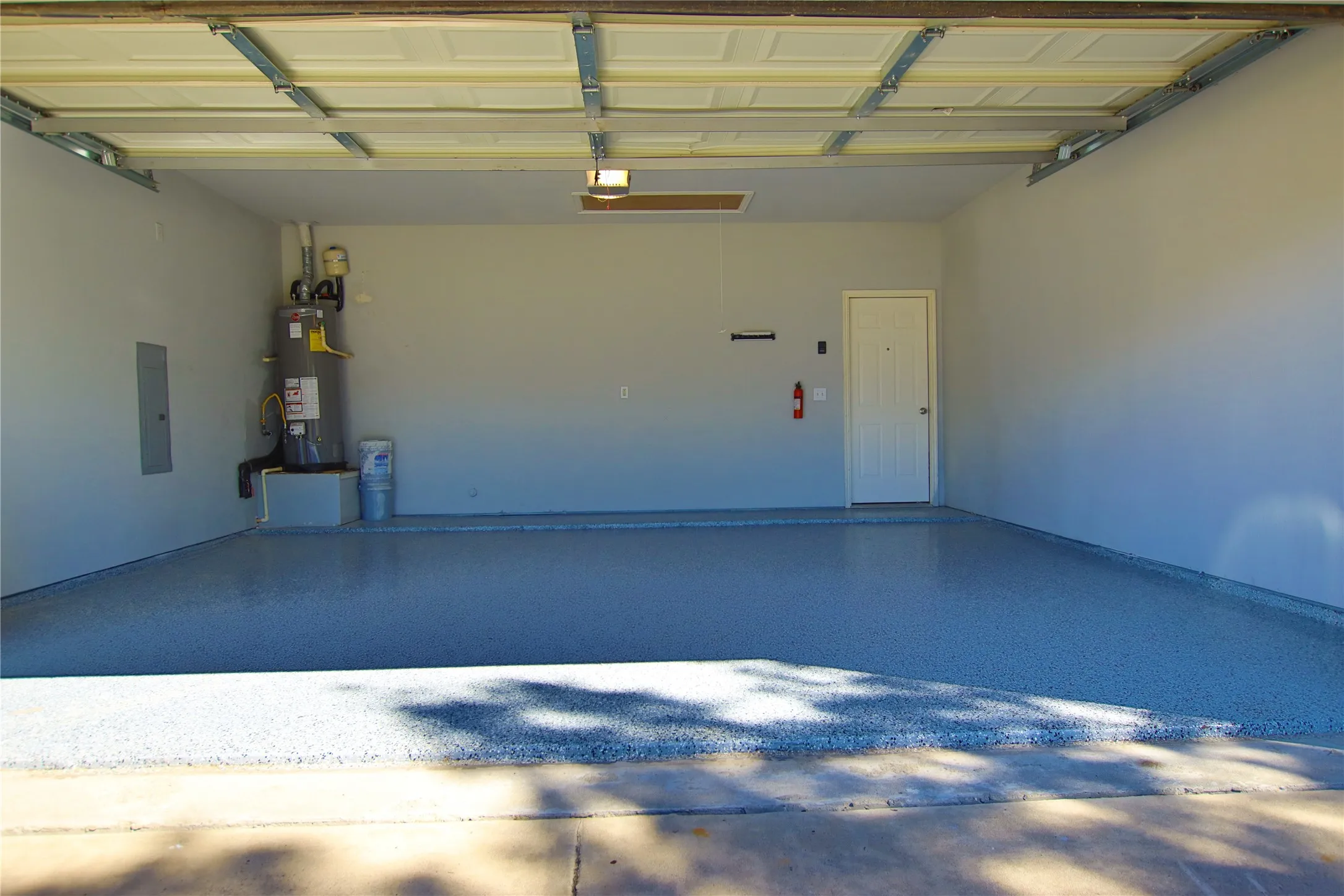 Single Family Residence For Rent in Denton County , 1625 Mallard Drive, Corinth, Texas 76210, 3 Bedroom, 2 Bathroom, 2 Garage spaces, 2,186 Sqft, built in 1998, mls#21403586, Real Estate Agent in Corinth, Homes For Rent in Denton county, Homes For Rent in Corinth, Realtor in Corinth Texas, Real Estate Brokerage Independent Realty Texas, Luminita Cordes Realtor