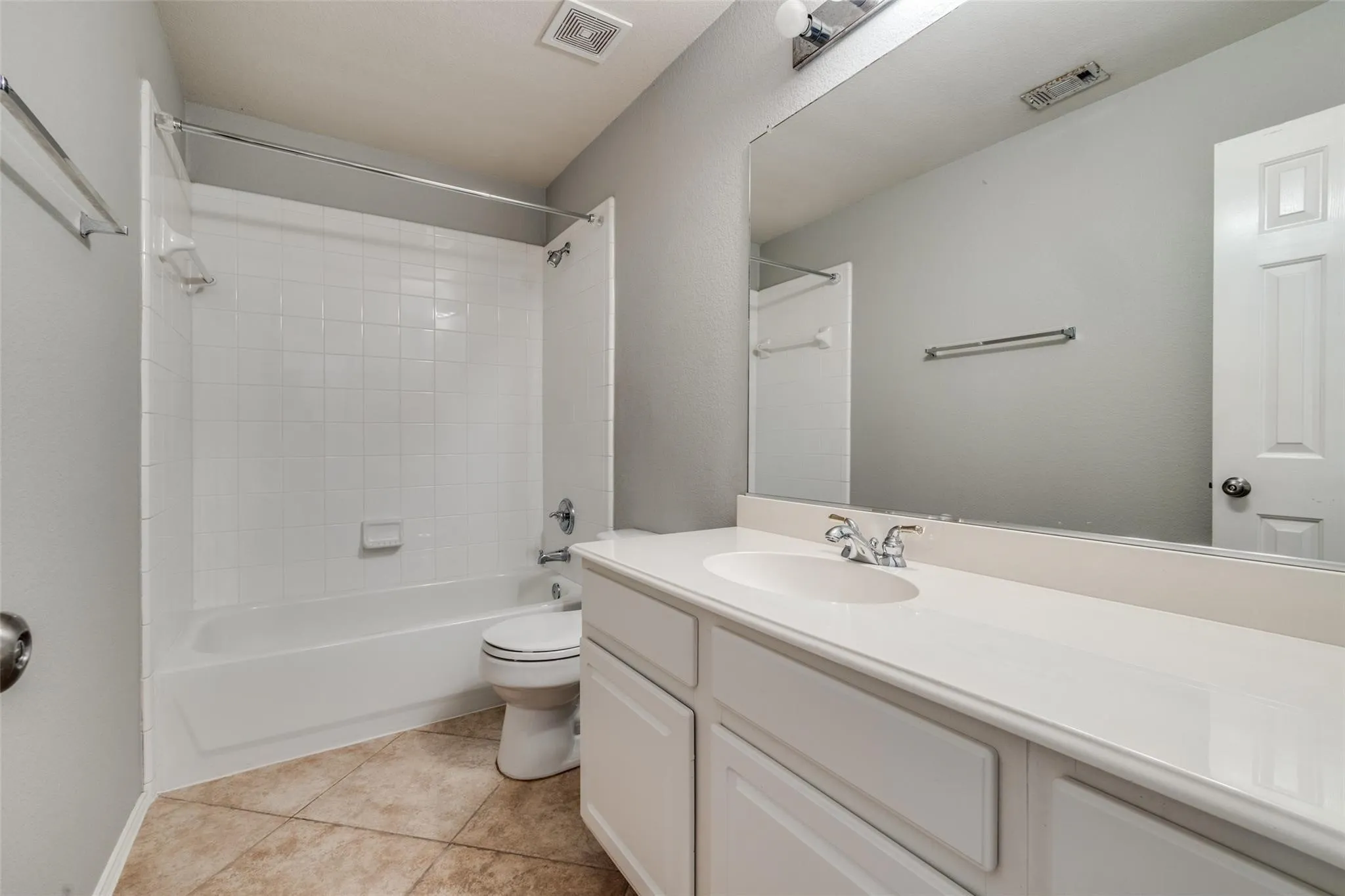 Single Family Residence For Rent in Denton County , 1625 Mallard Drive, Corinth, Texas 76210, 3 Bedroom, 2 Bathroom, 2 Garage spaces, 2,186 Sqft, built in 1998, mls#21403586, Real Estate Agent in Corinth, Homes For Rent in Denton county, Homes For Rent in Corinth, Realtor in Corinth Texas, Real Estate Brokerage Independent Realty Texas, Luminita Cordes Realtor