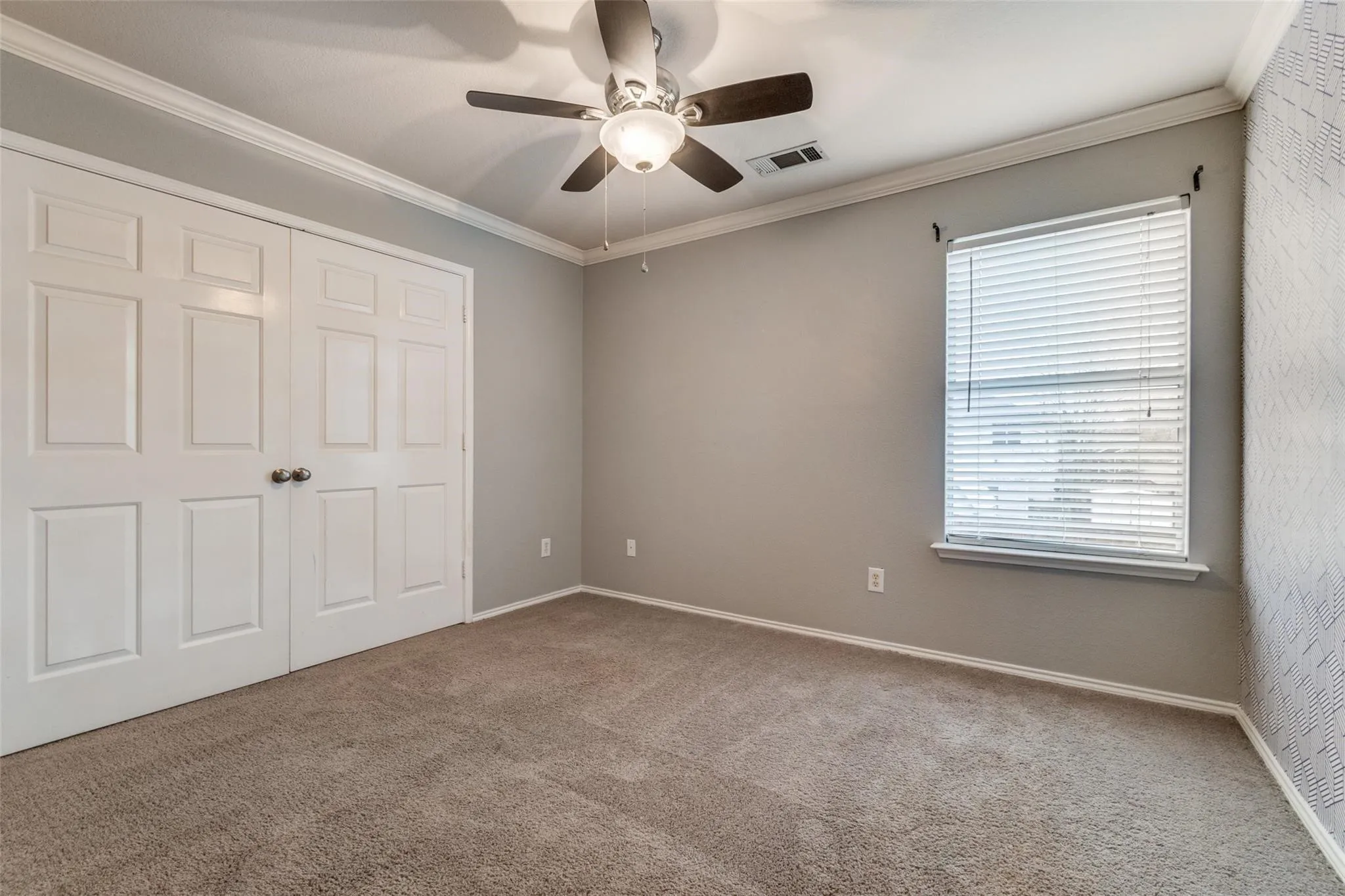 Single Family Residence For Rent in Denton County , 1625 Mallard Drive, Corinth, Texas 76210, 3 Bedroom, 2 Bathroom, 2 Garage spaces, 2,186 Sqft, built in 1998, mls#21403586, Real Estate Agent in Corinth, Homes For Rent in Denton county, Homes For Rent in Corinth, Realtor in Corinth Texas, Real Estate Brokerage Independent Realty Texas, Luminita Cordes Realtor