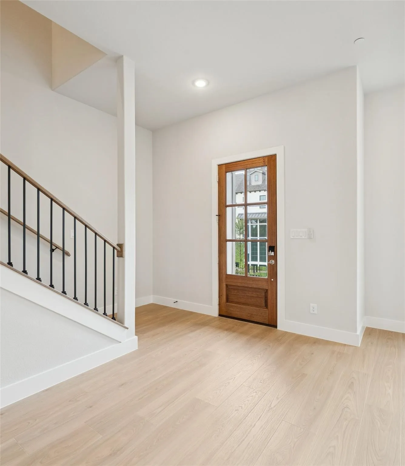 Townhouse For Rent in Denton County , 4345 Corn Husk Drive, Frisco, Texas 75033, 3 Bedroom, 3 Bathroom, 2 Garage spaces, 2,460 Sqft, built in 2025, mls#21403610, Real Estate Agent in Frisco, Homes For Rent in Denton county, Homes For Rent in Frisco, Realtor in Frisco Texas, Real Estate Brokerage Independent Realty Texas, Luminita Cordes Realtor