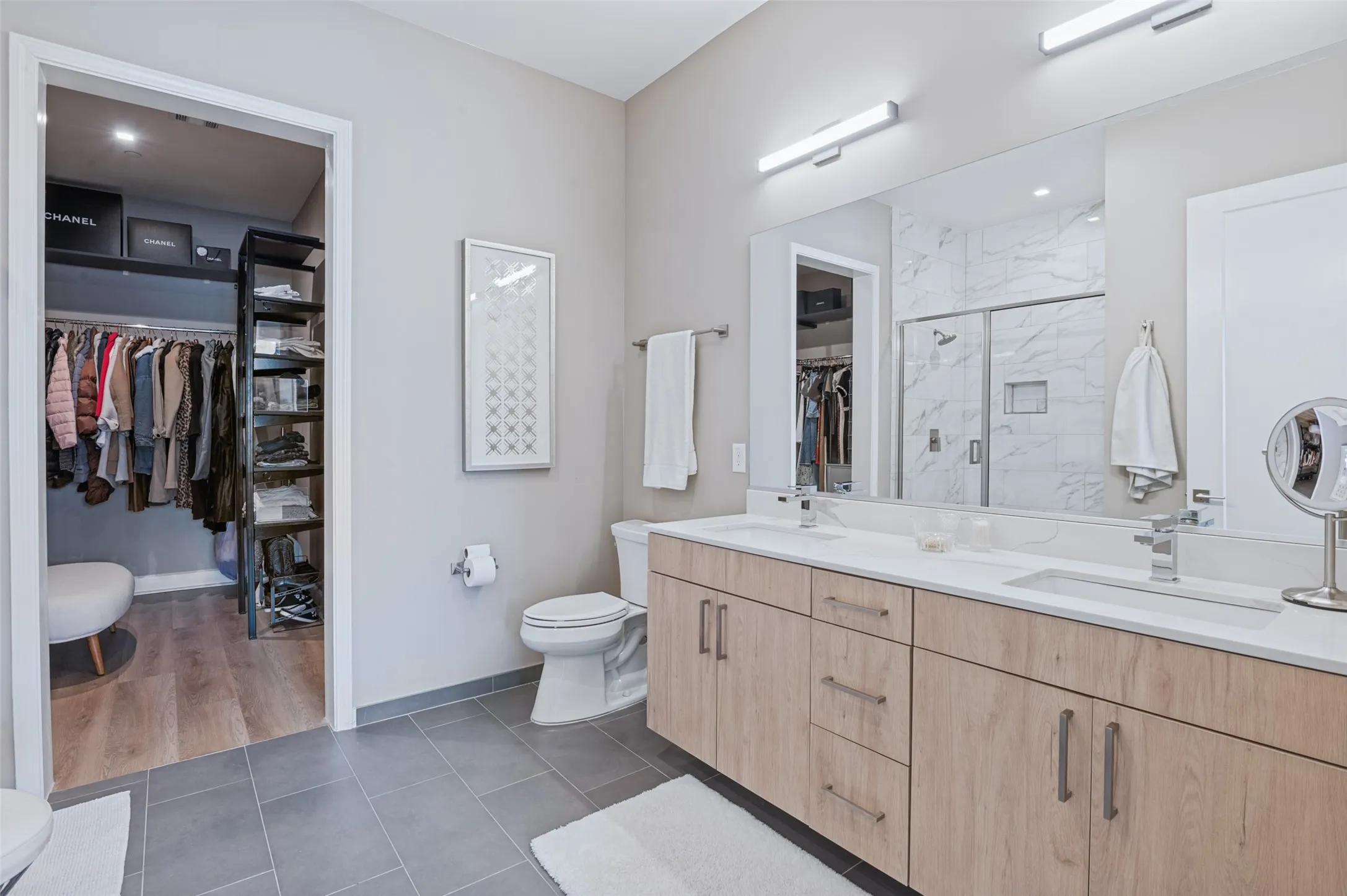 Condominium For Sale in Dallas County , 1901 S Harwood Street 305, Dallas, Texas 75215, 2 Bedroom, 3 Bathroom, Garage spaces, 2,156 Sqft, built in 2021, mls#21404997, Real Estate Agent in Dallas, Homes For Sale in Dallas county, Homes For Sale in Dallas, Realtor in Dallas Texas, Real Estate Brokerage Independent Realty Texas, Luminita Cordes Realtor
