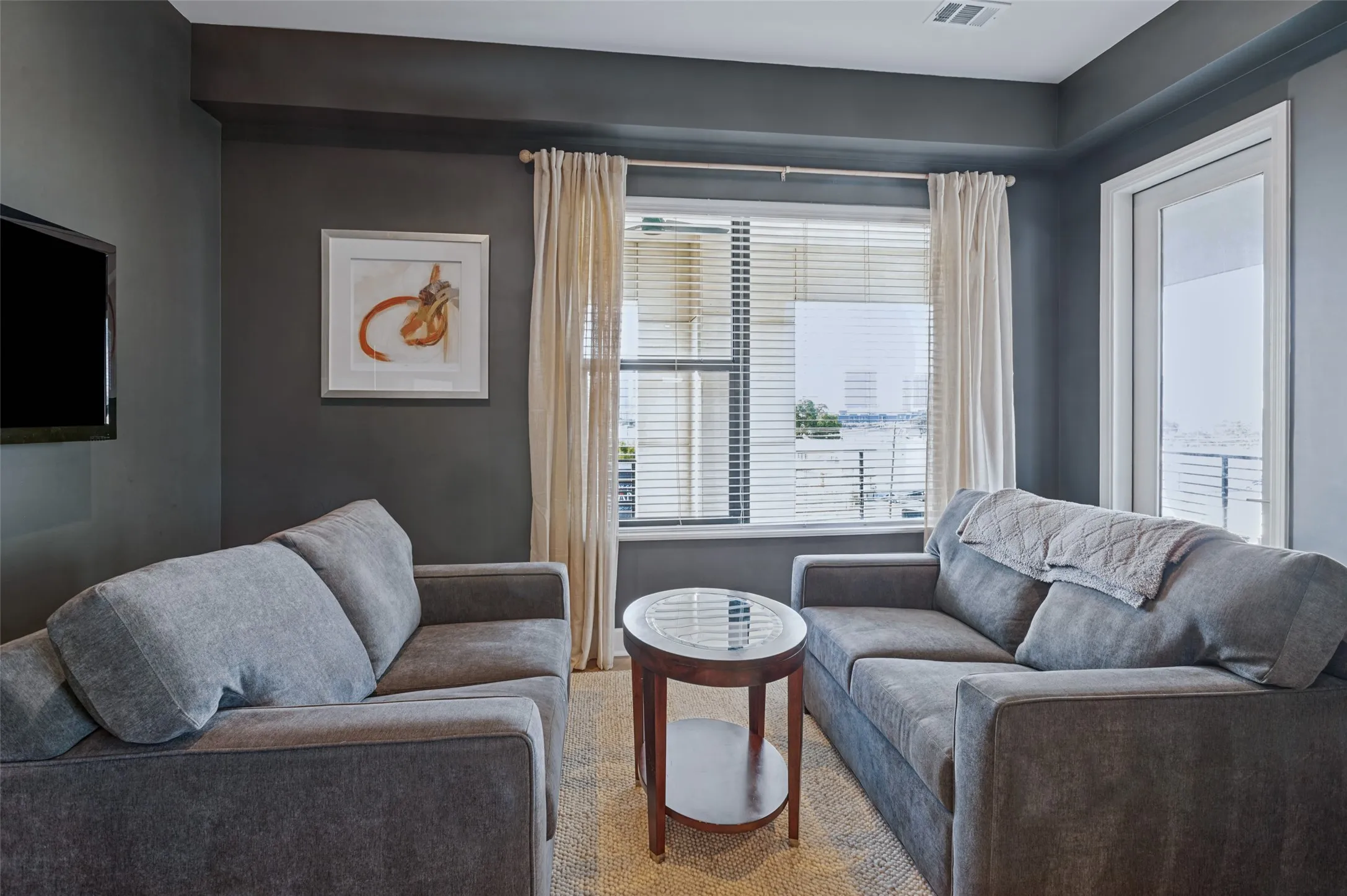 Condominium For Sale in Dallas County , 1901 S Harwood Street 305, Dallas, Texas 75215, 2 Bedroom, 3 Bathroom, Garage spaces, 2,156 Sqft, built in 2021, mls#21404997, Real Estate Agent in Dallas, Homes For Sale in Dallas county, Homes For Sale in Dallas, Realtor in Dallas Texas, Real Estate Brokerage Independent Realty Texas, Luminita Cordes Realtor