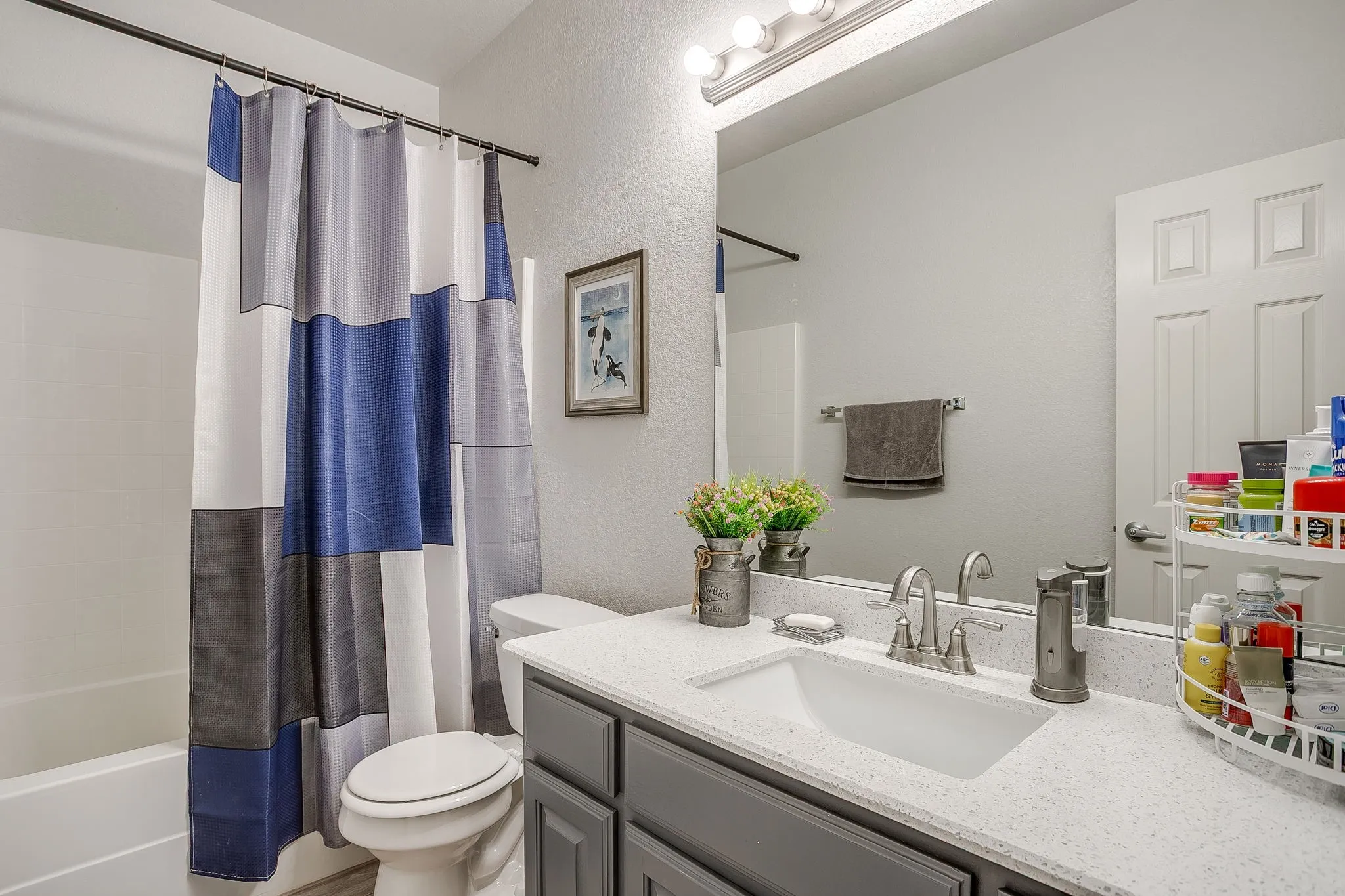 Single Family Residence For Sale in Parker County , 2226 Creek Side Drive, Weatherford, Texas 76087, 3 Bedroom, 2 Bathroom, 2 Garage spaces, 2,015 Sqft, built in 2003, mls#21404290, Real Estate Agent in Weatherford, Homes For Sale in Parker county, Homes For Sale in Weatherford, Realtor in Weatherford Texas, Real Estate Brokerage Independent Realty Texas, Luminita Cordes Realtor