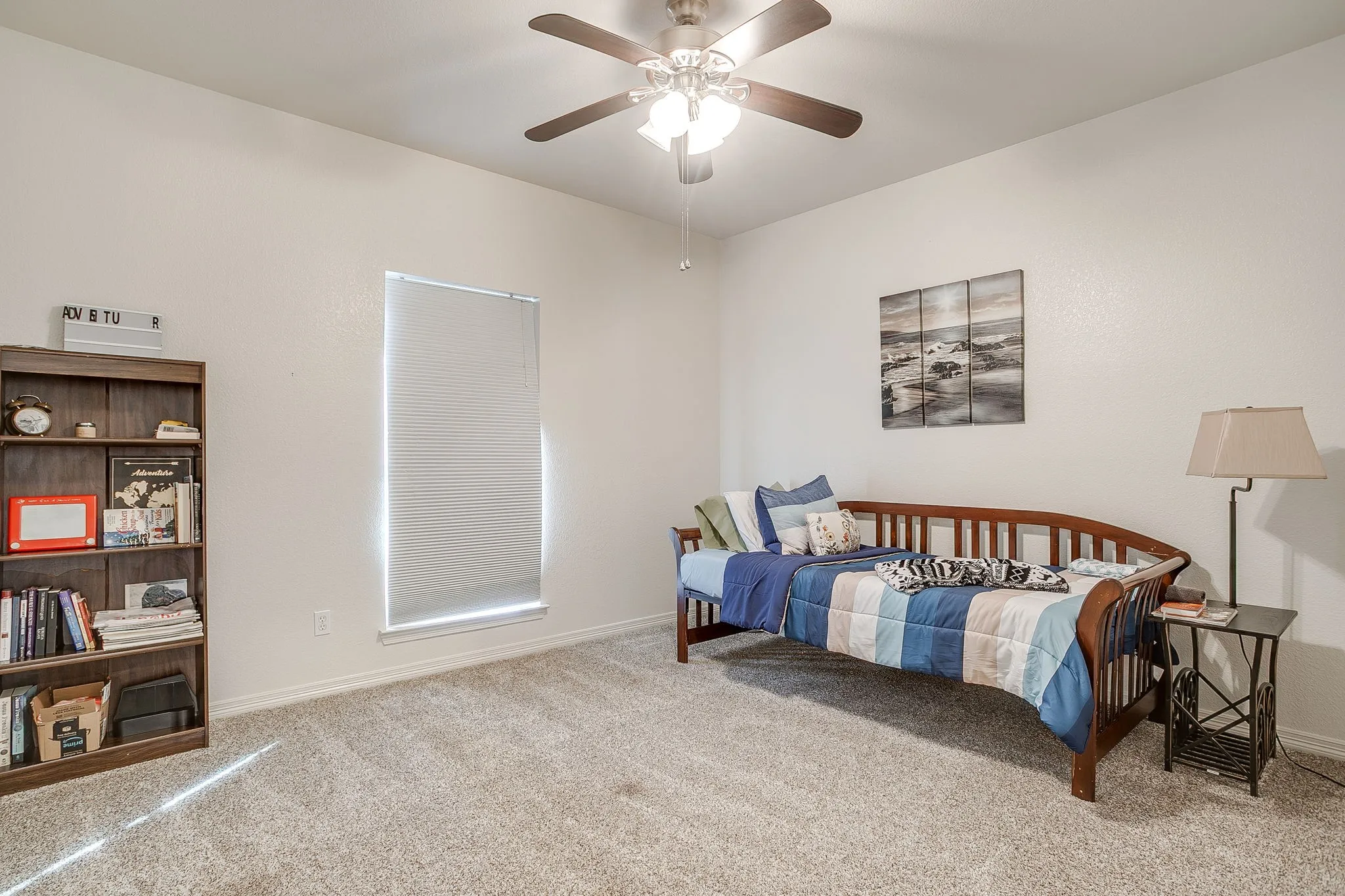 Single Family Residence For Sale in Parker County , 2226 Creek Side Drive, Weatherford, Texas 76087, 3 Bedroom, 2 Bathroom, 2 Garage spaces, 2,015 Sqft, built in 2003, mls#21404290, Real Estate Agent in Weatherford, Homes For Sale in Parker county, Homes For Sale in Weatherford, Realtor in Weatherford Texas, Real Estate Brokerage Independent Realty Texas, Luminita Cordes Realtor