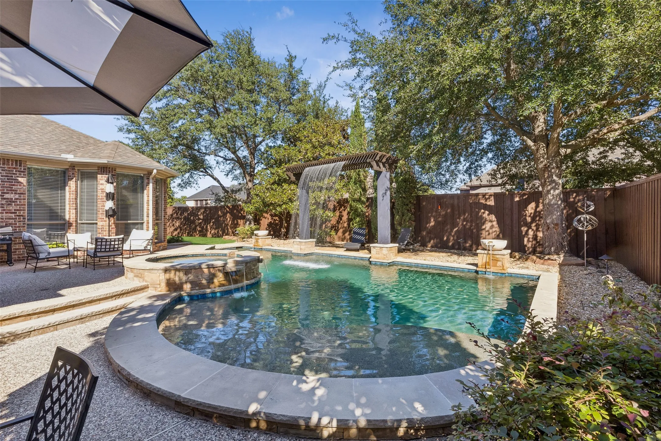 Single Family Residence For Sale in Collin County , 1212 Barrister Circle, Murphy, Texas 75094, 4 Bedroom, 4 Bathroom, 3 Garage spaces, 3,967 Sqft, built in 2001, mls#21405064, Real Estate Agent in Murphy, Homes For Sale in Collin county, Homes For Sale in Murphy, Realtor in Murphy Texas, Real Estate Brokerage Independent Realty Texas, Luminita Cordes Realtor