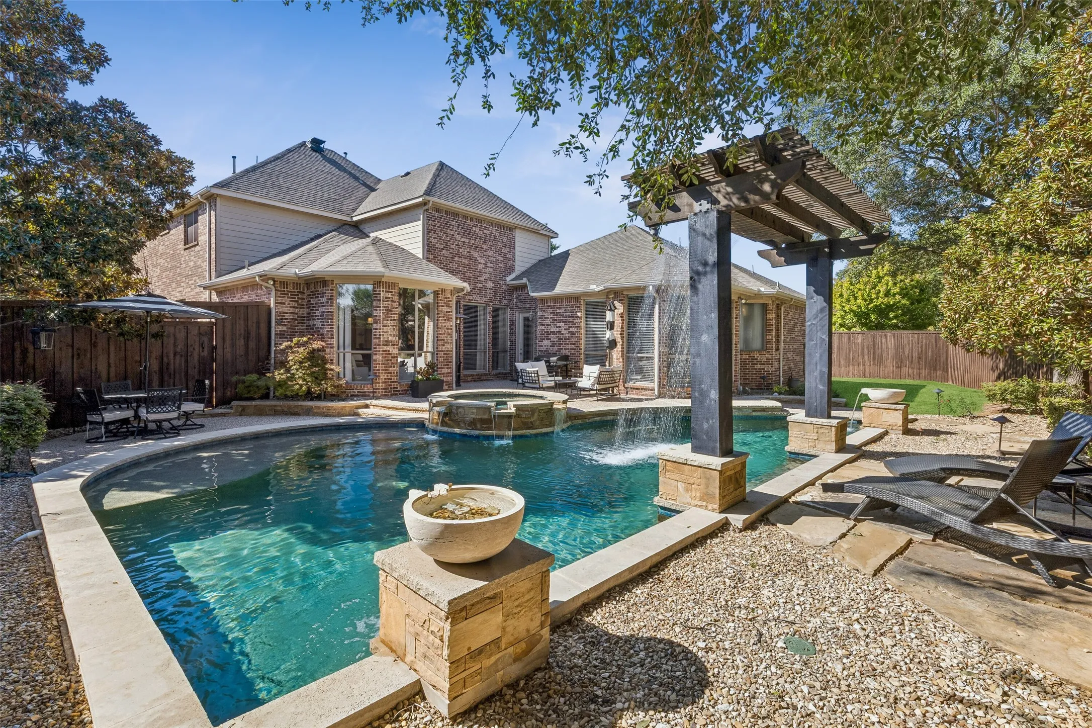 Single Family Residence For Sale in Collin County , 1212 Barrister Circle, Murphy, Texas 75094, 4 Bedroom, 4 Bathroom, 3 Garage spaces, 3,967 Sqft, built in 2001, mls#21405064, Real Estate Agent in Murphy, Homes For Sale in Collin county, Homes For Sale in Murphy, Realtor in Murphy Texas, Real Estate Brokerage Independent Realty Texas, Luminita Cordes Realtor