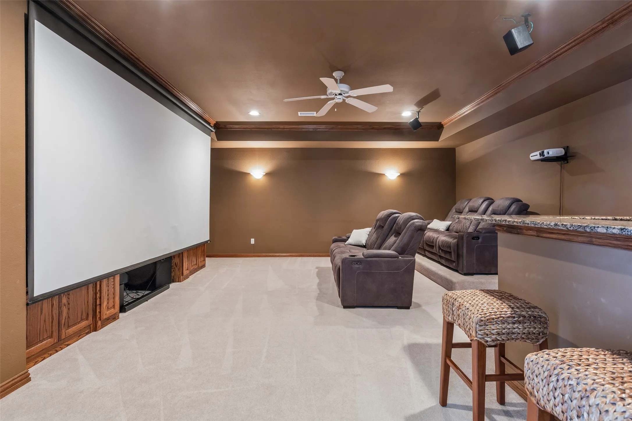 Single Family Residence For Sale in Collin County , 1212 Barrister Circle, Murphy, Texas 75094, 4 Bedroom, 4 Bathroom, 3 Garage spaces, 3,967 Sqft, built in 2001, mls#21405064, Real Estate Agent in Murphy, Homes For Sale in Collin county, Homes For Sale in Murphy, Realtor in Murphy Texas, Real Estate Brokerage Independent Realty Texas, Luminita Cordes Realtor