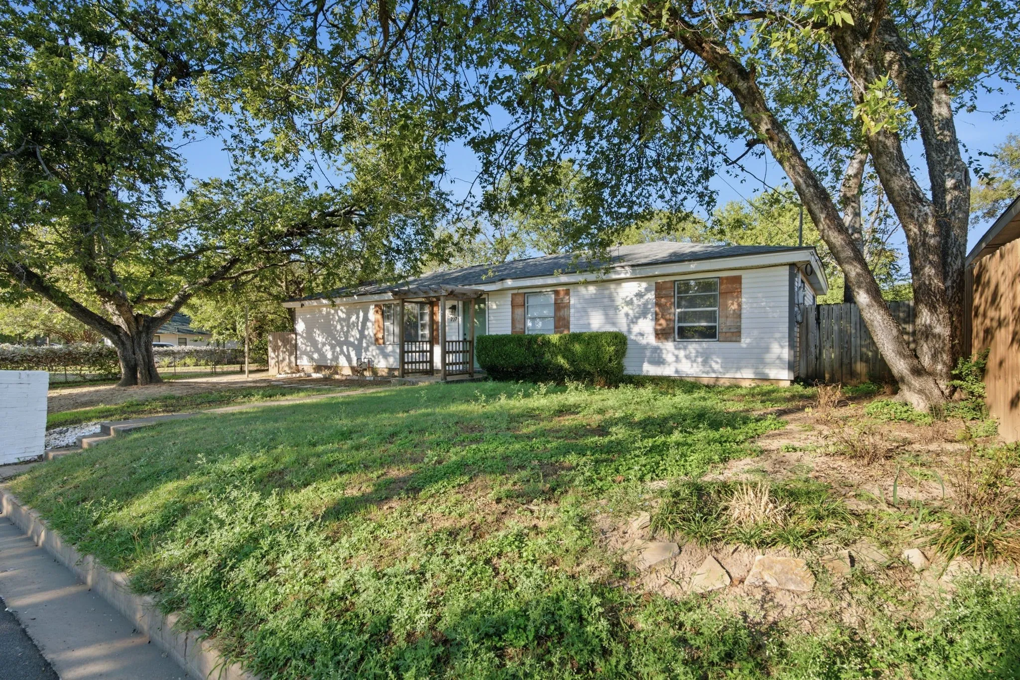 Single Family Residence For Sale