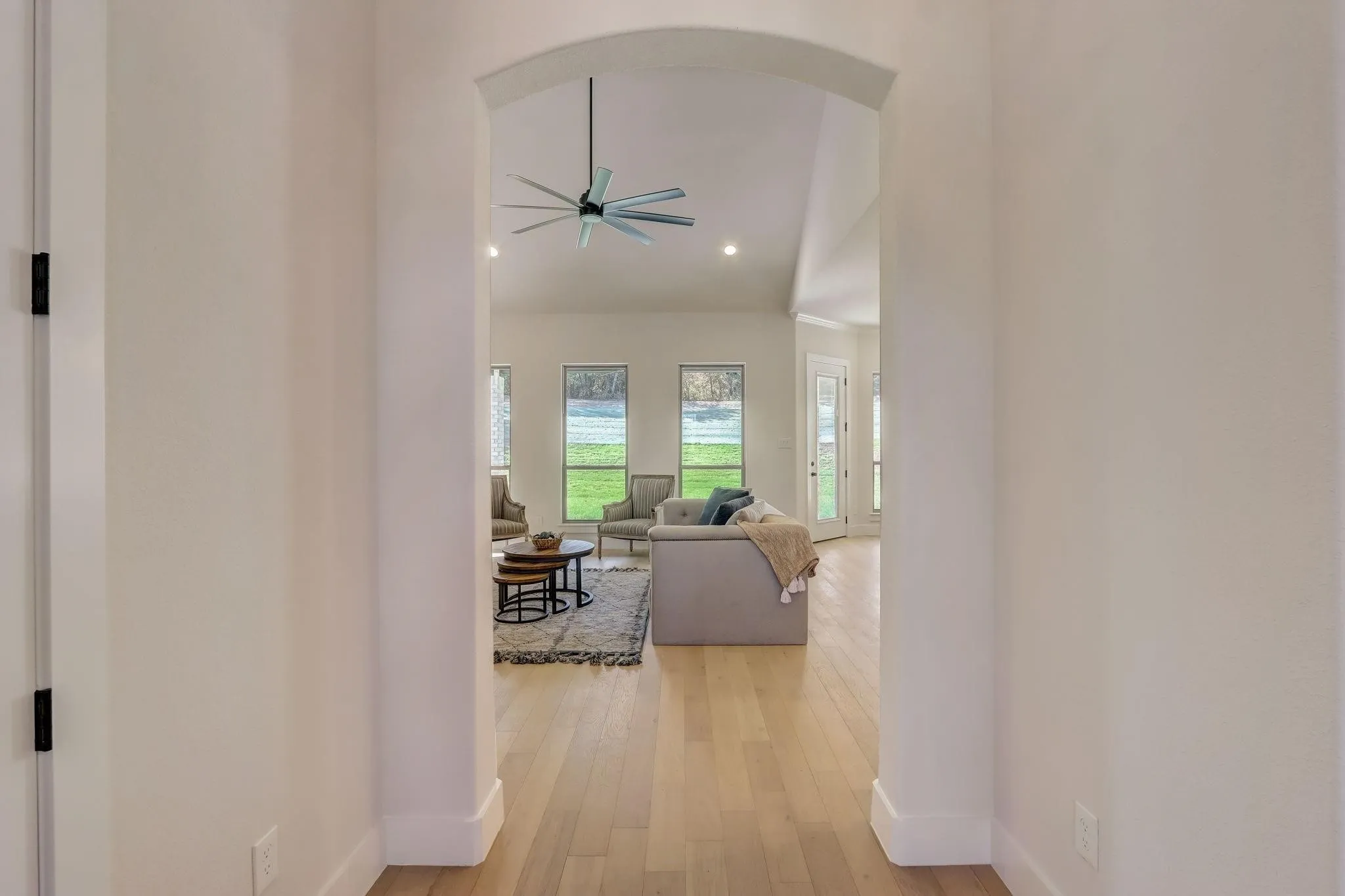 Single Family Residence For Sale in Parker County , 1007 Meadow Wood Terrace, Azle, Texas 76020, 4 Bedroom, 3 Bathroom, 3 Garage spaces, 2,408 Sqft, built in 2022, mls#21404426, Real Estate Agent in Azle, Homes For Sale in Parker county, Homes For Sale in Azle, Realtor in Azle Texas, Real Estate Brokerage Independent Realty Texas, Luminita Cordes Realtor