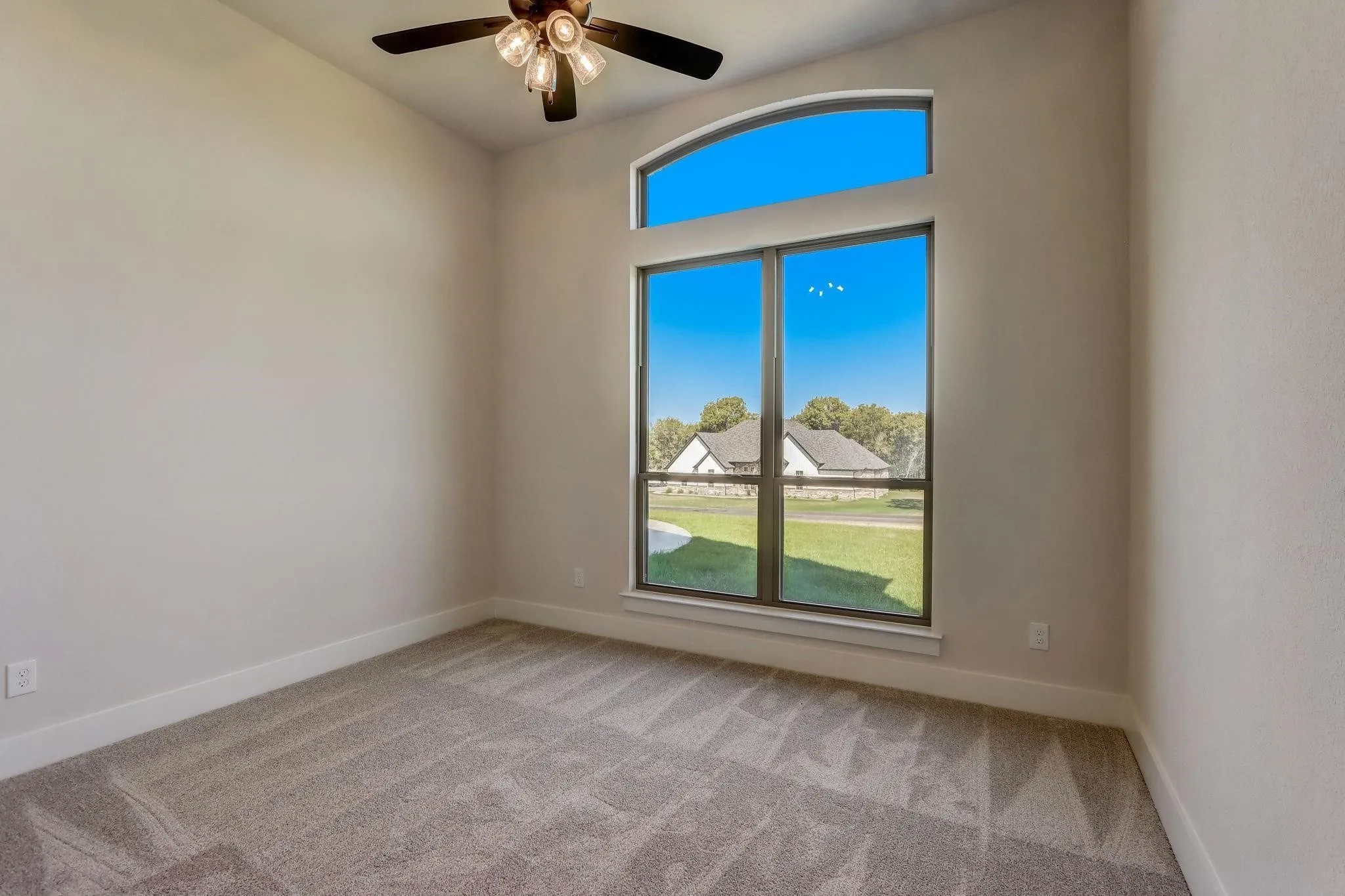 Single Family Residence For Sale in Parker County , 1007 Meadow Wood Terrace, Azle, Texas 76020, 4 Bedroom, 3 Bathroom, 3 Garage spaces, 2,408 Sqft, built in 2022, mls#21404426, Real Estate Agent in Azle, Homes For Sale in Parker county, Homes For Sale in Azle, Realtor in Azle Texas, Real Estate Brokerage Independent Realty Texas, Luminita Cordes Realtor