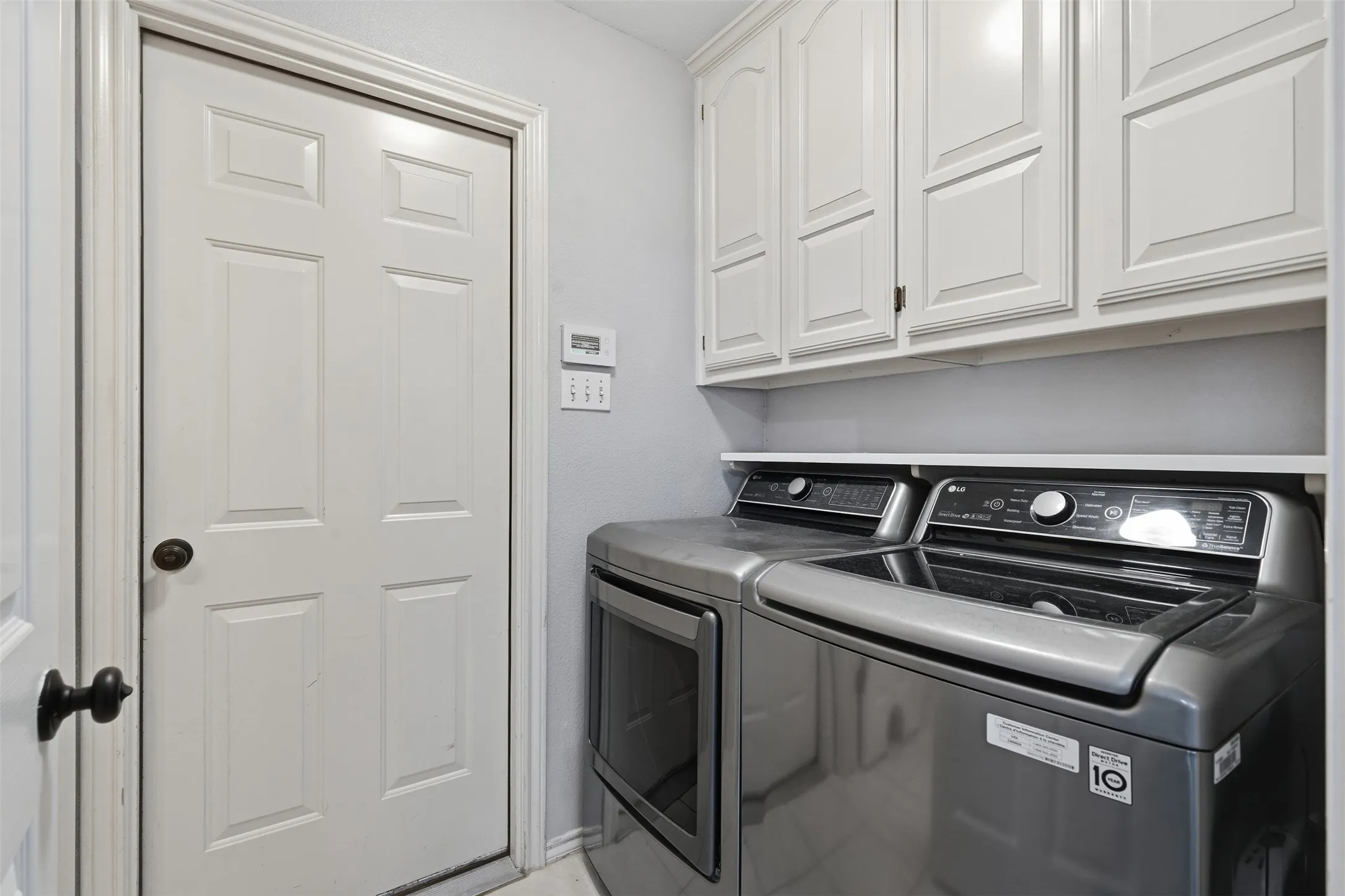 Single Family Residence For Sale in Tarrant County , 8824 Jason Court, North Richland Hills, Texas 76182, 3 Bedroom, 3 Bathroom, 3 Garage spaces, 2,191 Sqft, built in 1993, mls#21404758, Real Estate Agent in North Richland Hills, Homes For Sale in Tarrant county, Homes For Sale in North Richland Hills, Realtor in North Richland Hills Texas, Real Estate Brokerage Independent Realty Texas, Luminita Cordes Realtor