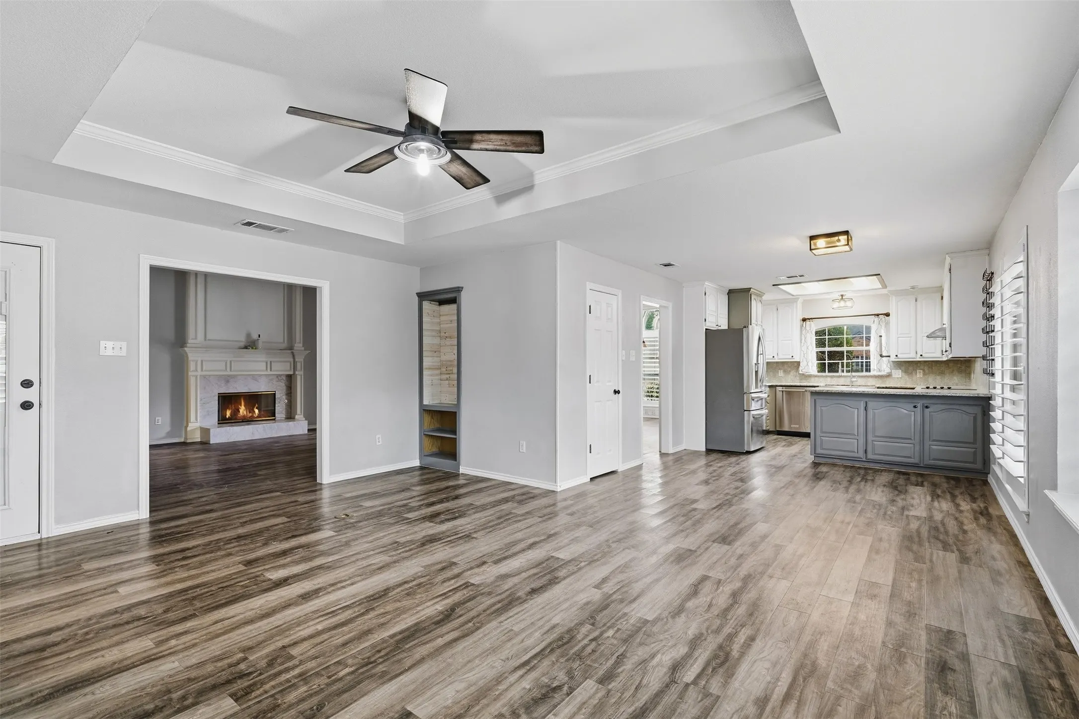 Single Family Residence For Sale in Tarrant County , 8824 Jason Court, North Richland Hills, Texas 76182, 3 Bedroom, 3 Bathroom, 3 Garage spaces, 2,191 Sqft, built in 1993, mls#21404758, Real Estate Agent in North Richland Hills, Homes For Sale in Tarrant county, Homes For Sale in North Richland Hills, Realtor in North Richland Hills Texas, Real Estate Brokerage Independent Realty Texas, Luminita Cordes Realtor