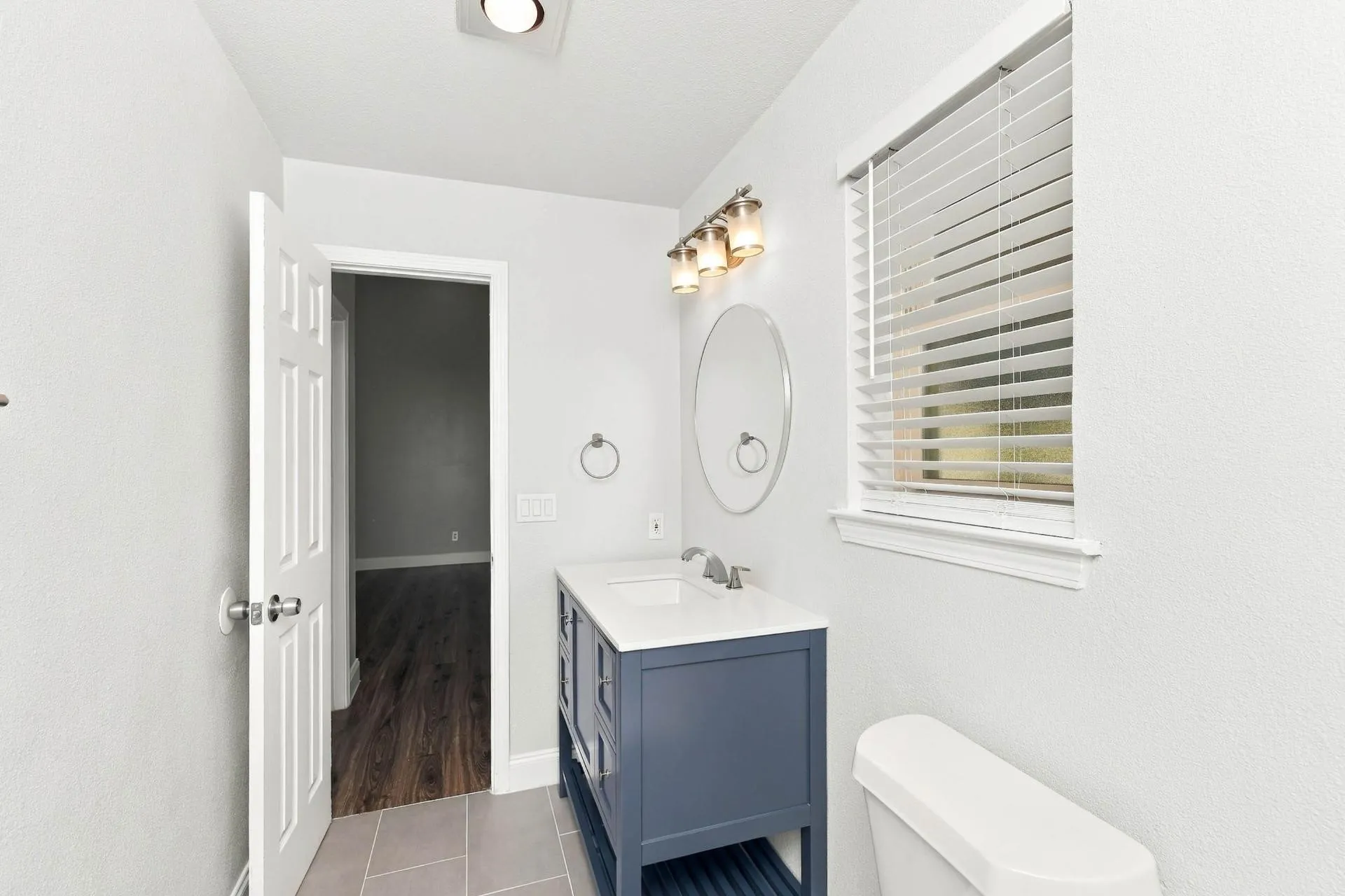 Condominium For Rent in Dallas County , 5616 Preston Oaks Road 1406, Dallas, Texas 75254, 1 Bedroom, 1 Bathroom, 1 Garage spaces, 739 Sqft, built in 1982, mls#21405144, Real Estate Agent in Dallas, Homes For Rent in Dallas county, Homes For Rent in Dallas, Realtor in Dallas Texas, Real Estate Brokerage Independent Realty Texas, Luminita Cordes Realtor
