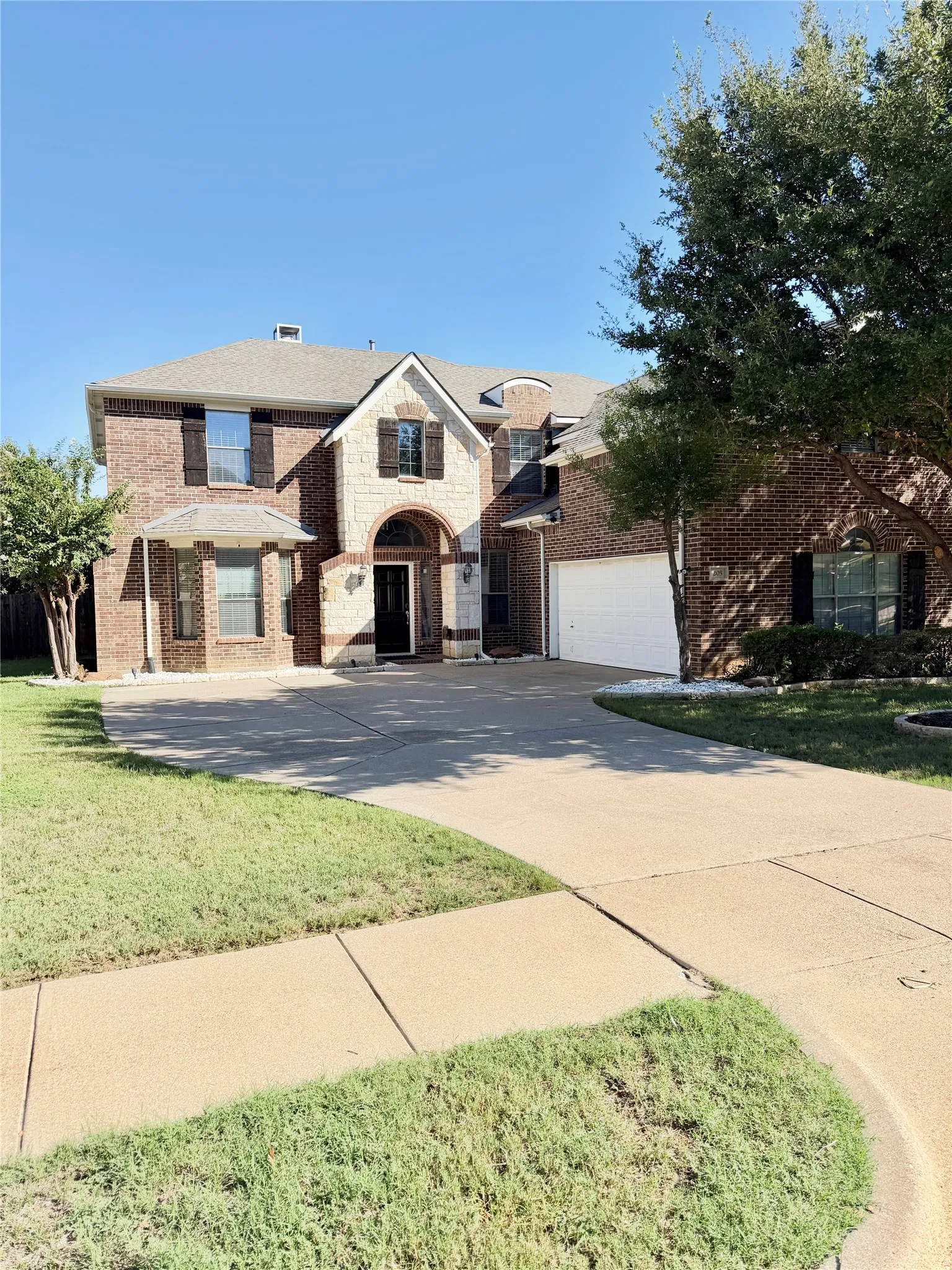 Single Family Residence For Sale in Tarrant County , 205 Edenderry Drive, Keller, Texas 76248, 4 Bedroom, 4 Bathroom, 2 Garage spaces, 3,734 Sqft, built in 2006, mls#21405067, Real Estate Agent in Keller, Homes For Sale in Tarrant county, Homes For Sale in Keller, Realtor in Keller Texas, Real Estate Brokerage Independent Realty Texas, Luminita Cordes Realtor