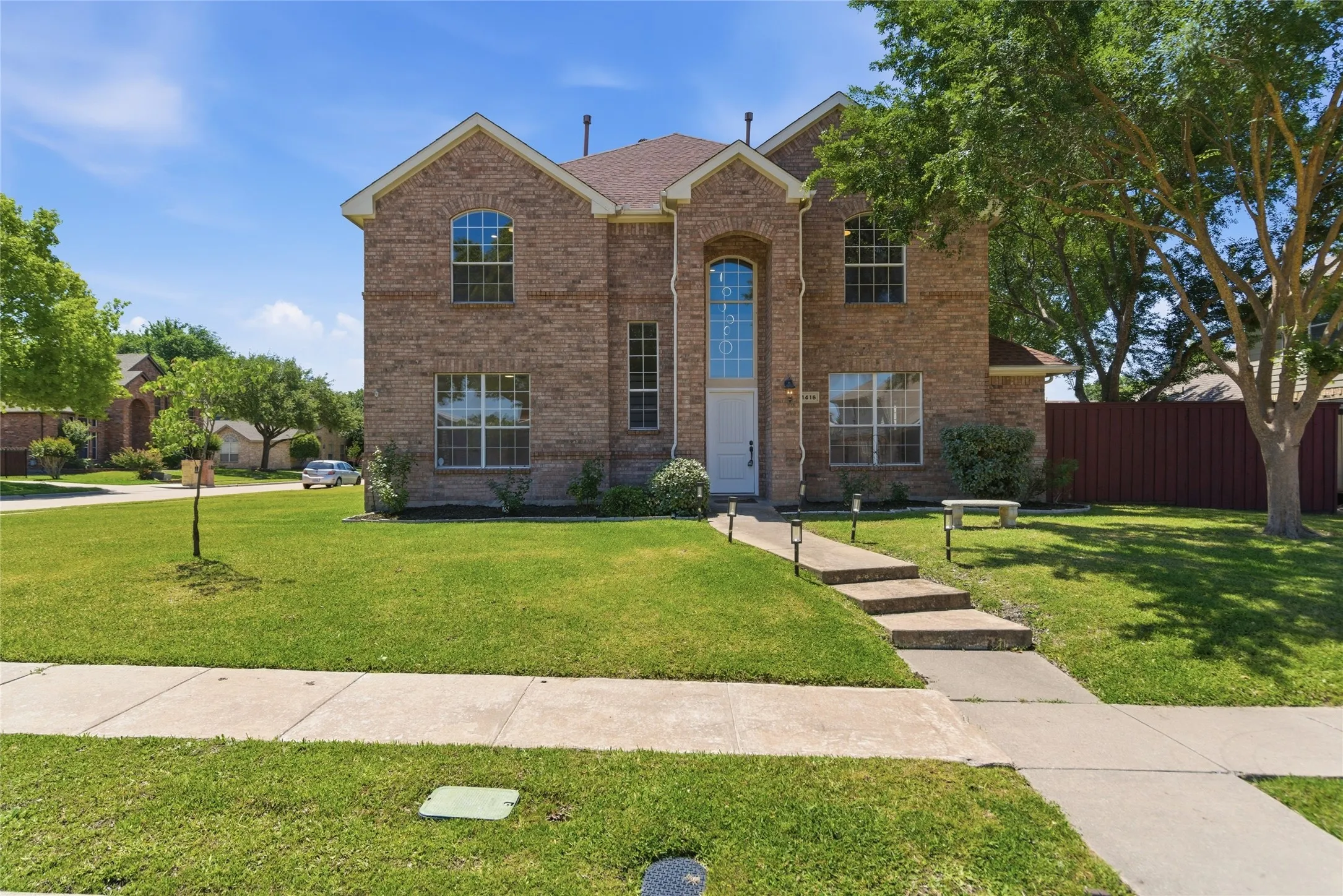 Single Family Residence For Rent in Dallas County , 1416 Sunrise Lane, Sachse, Texas 75048, 4 Bedroom, 3 Bathroom, 2 Garage spaces, 2,750 Sqft, built in 1999, mls#21404923, Real Estate Agent in Sachse, Homes For Rent in Dallas county, Homes For Rent in Sachse, Realtor in Sachse Texas, Real Estate Brokerage Independent Realty Texas, Luminita Cordes Realtor