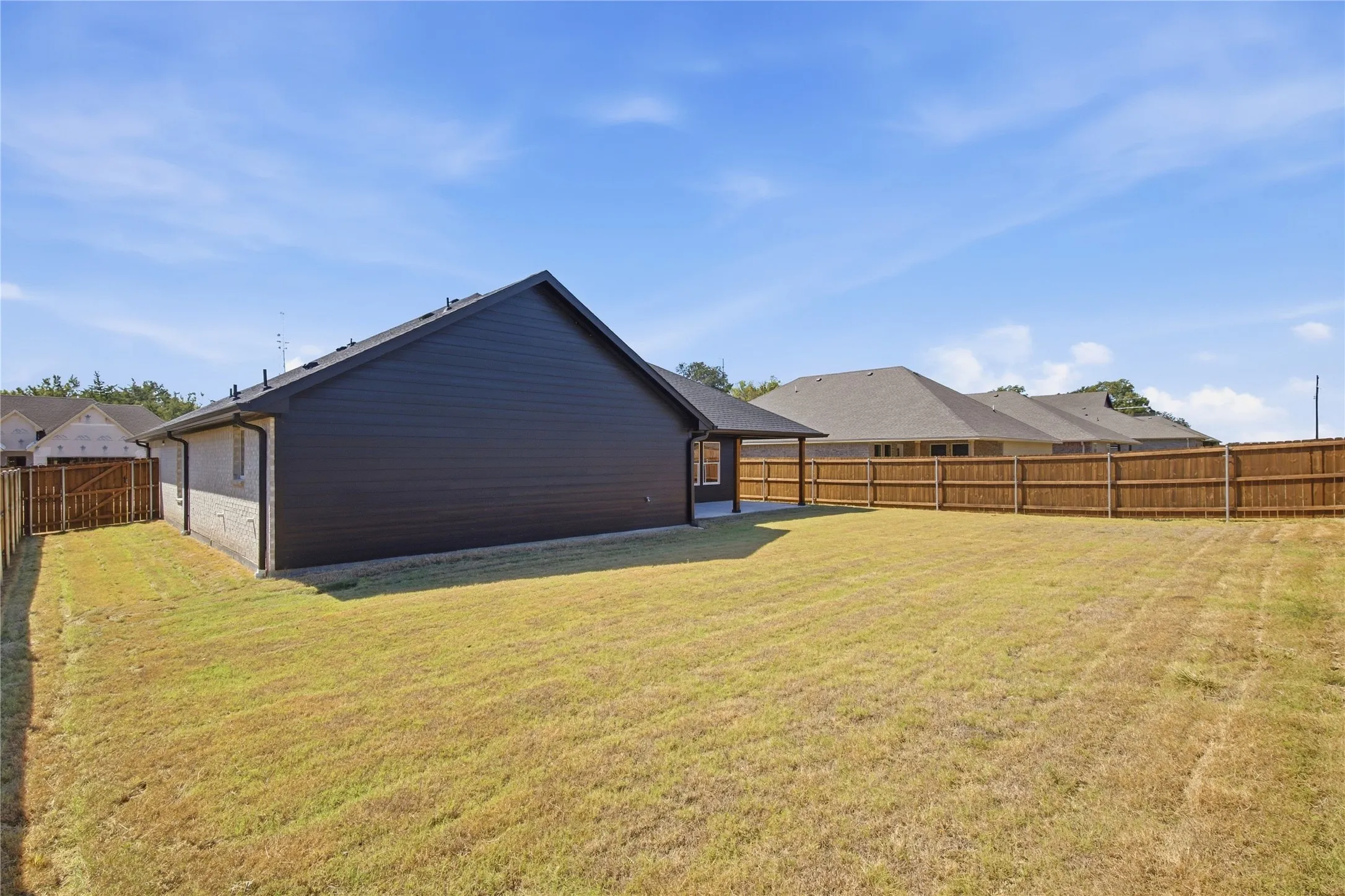 Single Family Residence For Sale in Hunt County , 205 Trevor Lane, Greenville, Texas 75402, 3 Bedroom, 2 Bathroom, 3 Garage spaces, 1,858 Sqft, built in 2025, mls#21404893, Real Estate Agent in Greenville, Homes For Sale in Hunt county, Homes For Sale in Greenville, Realtor in Greenville Texas, Real Estate Brokerage Independent Realty Texas, Luminita Cordes Realtor