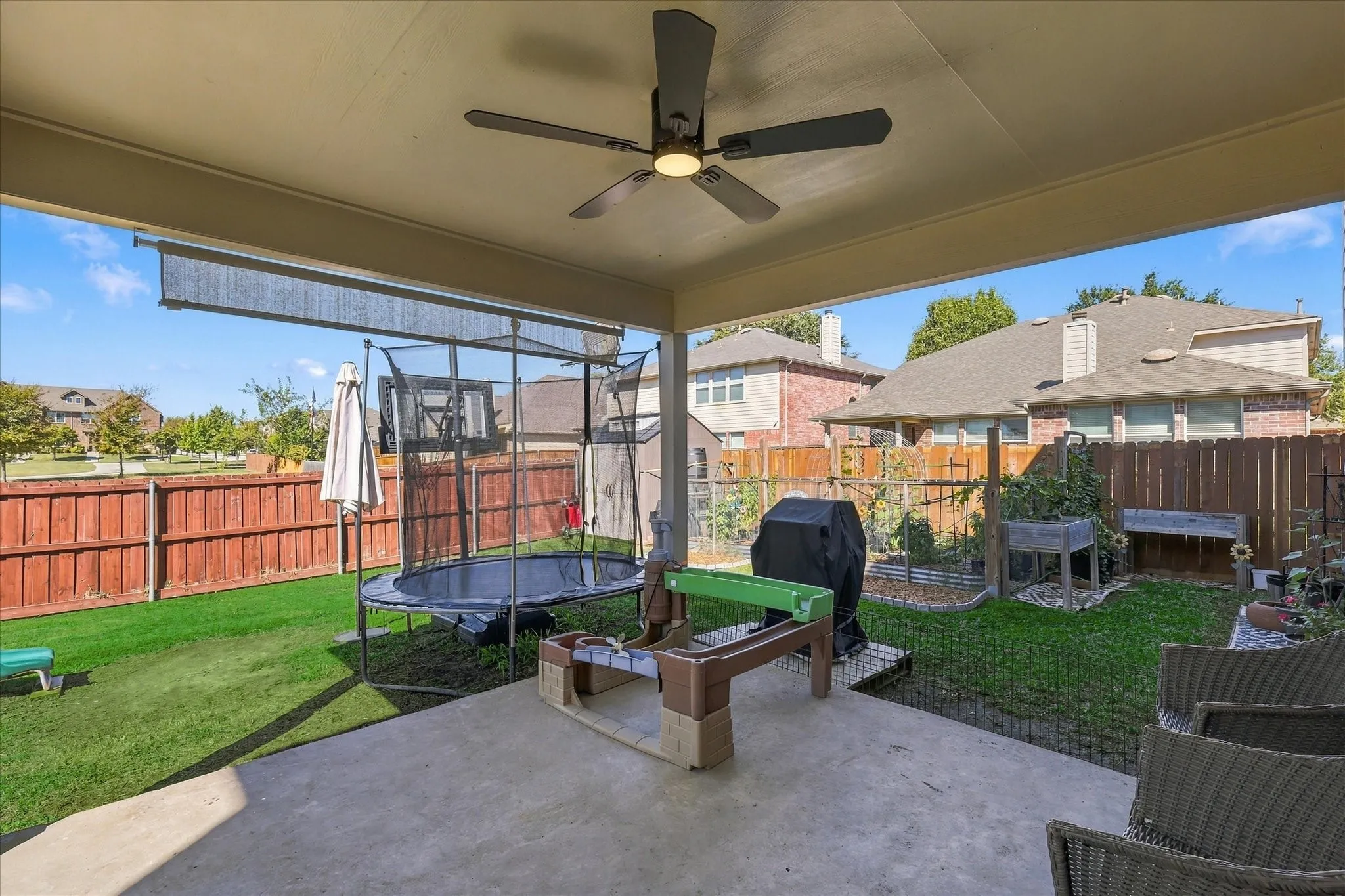 Single Family Residence For Sale in Collin County , 4000 Plymouth Drive, Mc Kinney, Texas 75070, 4 Bedroom, 3 Bathroom, 2 Garage spaces, 2,696 Sqft, built in 2005, mls#21400558, Real Estate Agent in Mc Kinney, Homes For Sale in Collin county, Homes For Sale in Mc Kinney, Realtor in Mc Kinney Texas, Real Estate Brokerage Independent Realty Texas, Luminita Cordes Realtor