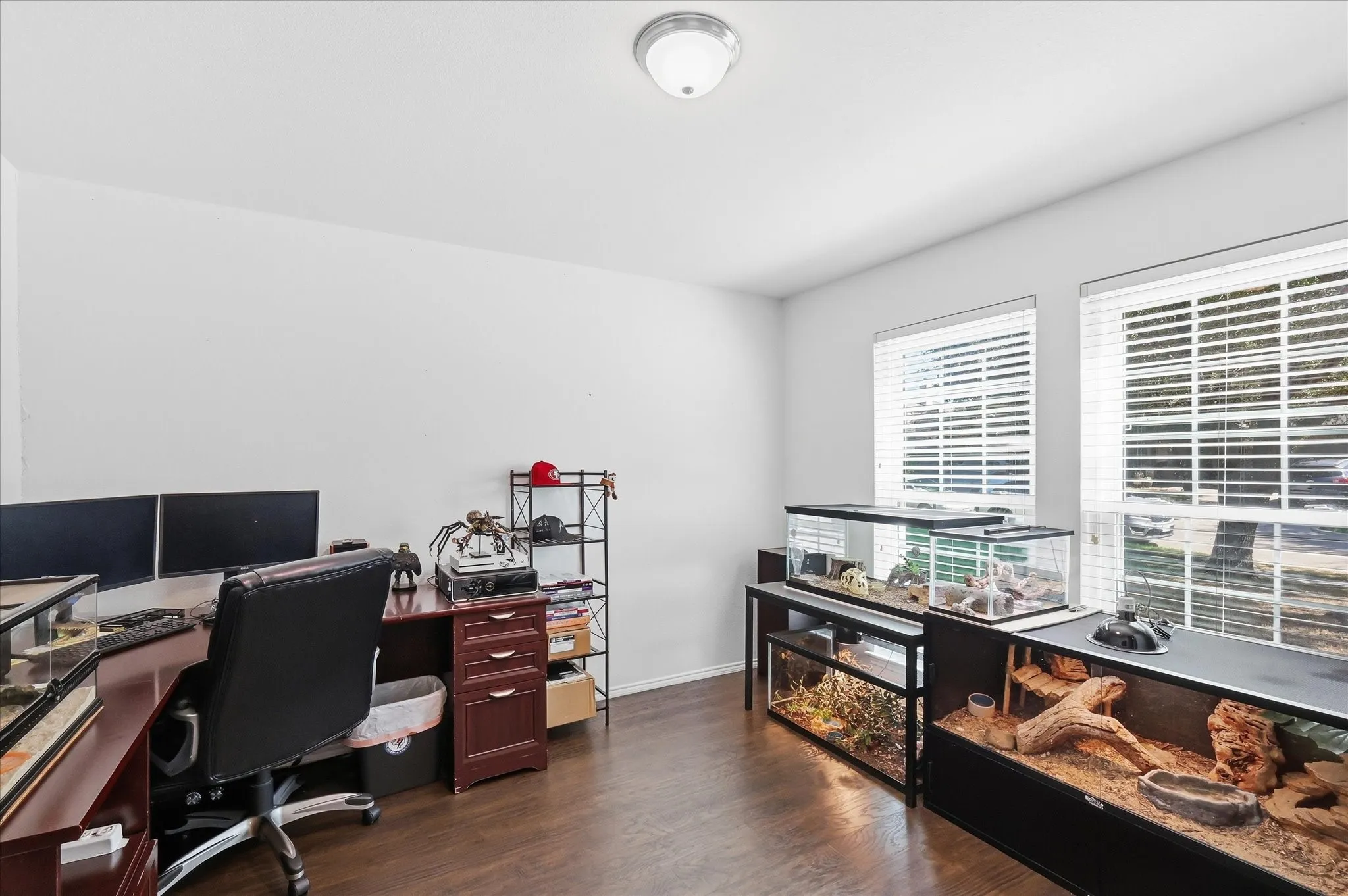 Single Family Residence For Sale in Collin County , 4000 Plymouth Drive, Mc Kinney, Texas 75070, 4 Bedroom, 3 Bathroom, 2 Garage spaces, 2,696 Sqft, built in 2005, mls#21400558, Real Estate Agent in Mc Kinney, Homes For Sale in Collin county, Homes For Sale in Mc Kinney, Realtor in Mc Kinney Texas, Real Estate Brokerage Independent Realty Texas, Luminita Cordes Realtor