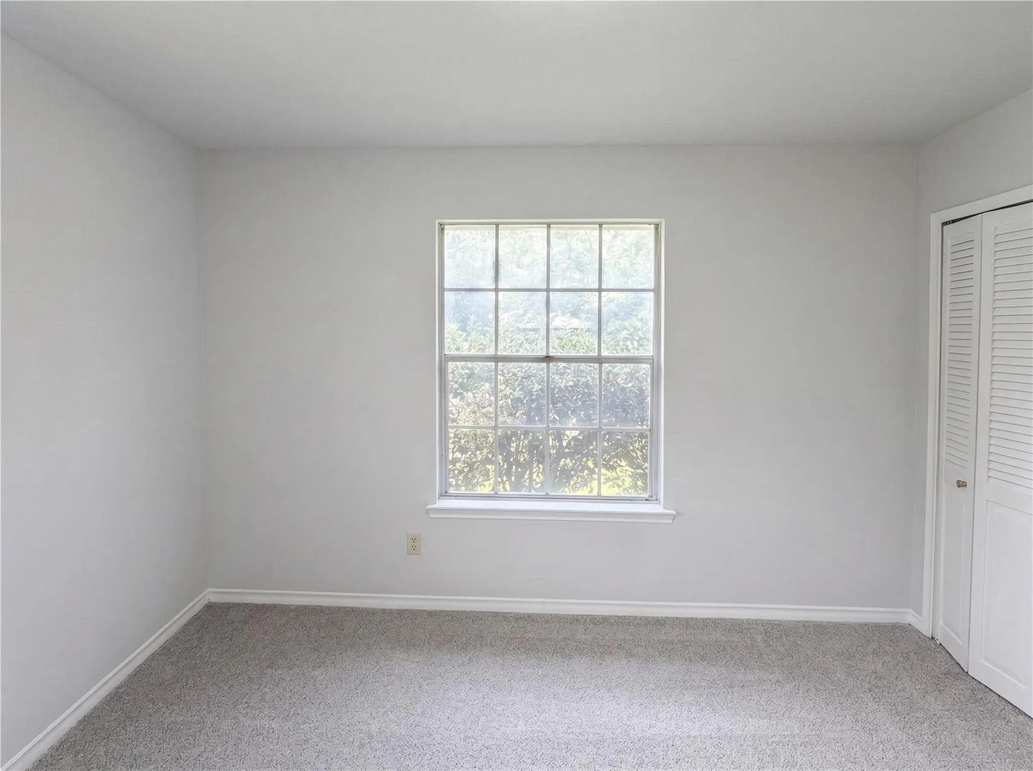 Single Family Residence For Rent in Dallas County , 3327 Portlock Drive, Farmers Branch, Texas 75234, 4 Bedroom, 2 Bathroom, 2 Garage spaces, 1,744 Sqft, built in 1960, mls#21405116, Real Estate Agent in Farmers Branch, Homes For Rent in Dallas county, Homes For Rent in Farmers Branch, Realtor in Farmers Branch Texas, Real Estate Brokerage Independent Realty Texas, Luminita Cordes Realtor