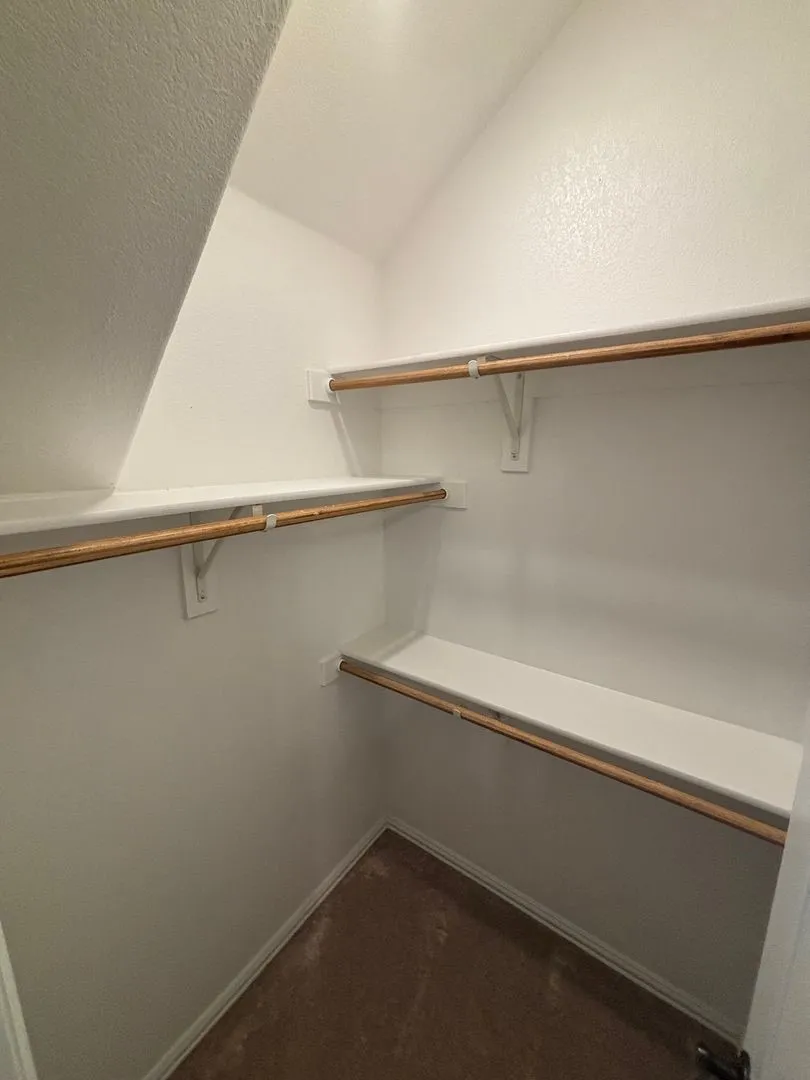 Single Family Residence For Rent in Kaufman County , 1104 Canterbury Lane, Forney, Texas 75126, 4 Bedroom, 2 Bathroom, 2 Garage spaces, 2,295 Sqft, built in 2021, mls#21405159, Real Estate Agent in Forney, Homes For Rent in Kaufman county, Homes For Rent in Forney, Realtor in Forney Texas, Real Estate Brokerage Independent Realty Texas, Luminita Cordes Realtor